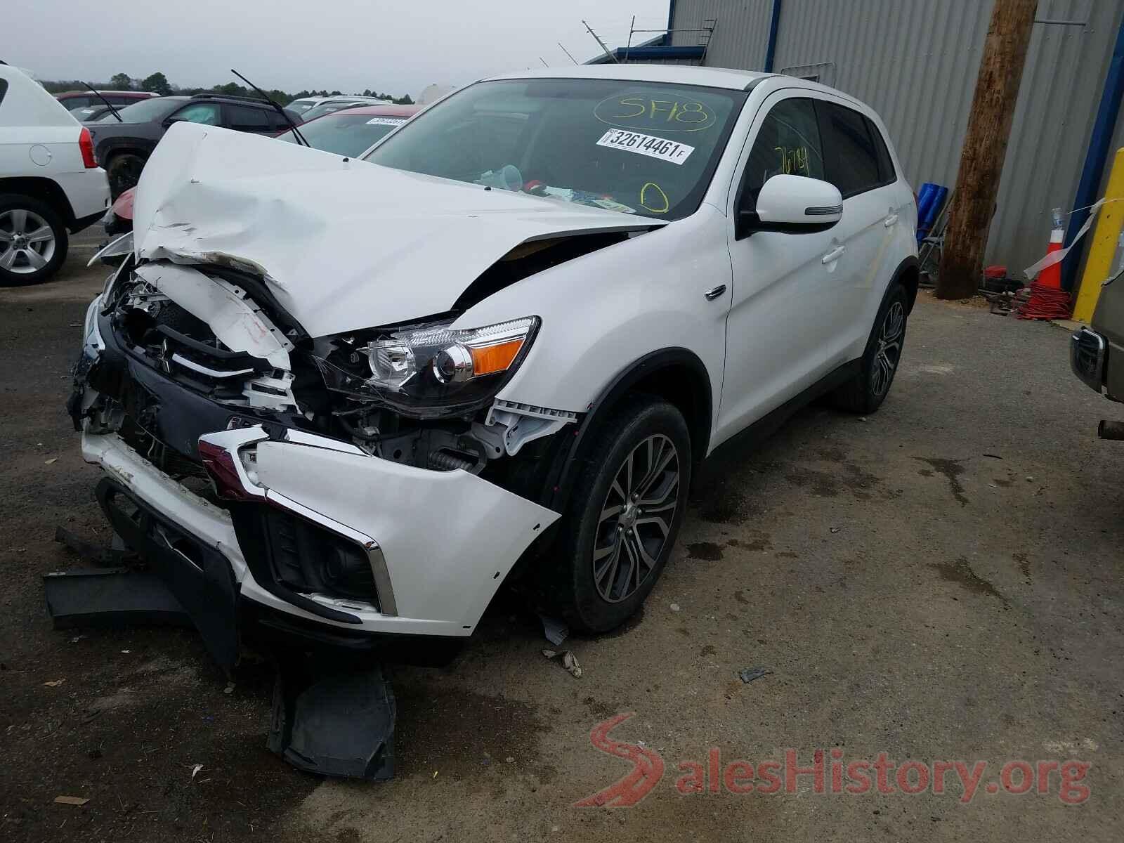 JA4AP3AU1JZ008215 2018 MITSUBISHI OUTLANDER