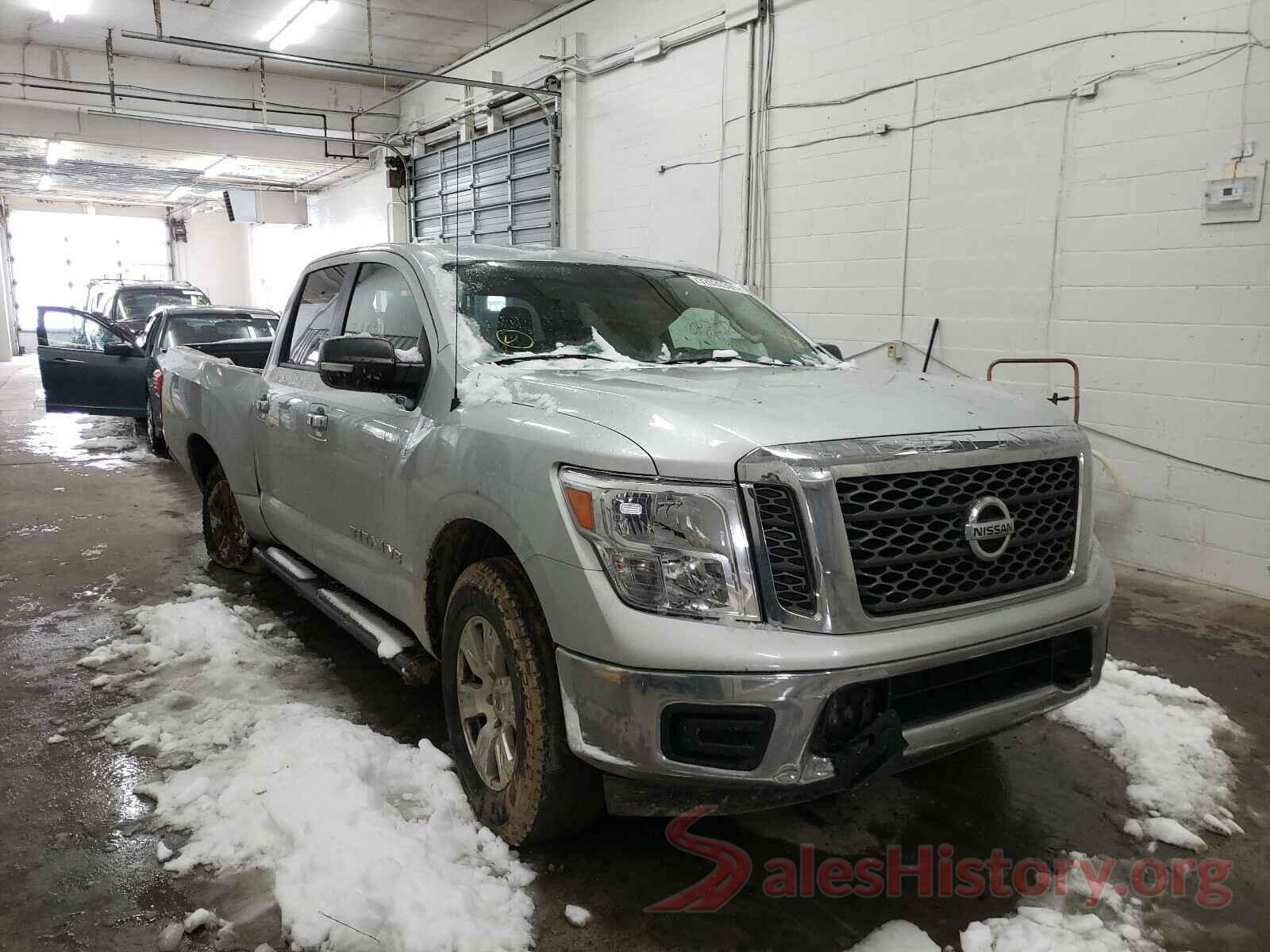 1N6AA1EJ4JN520390 2018 NISSAN TITAN