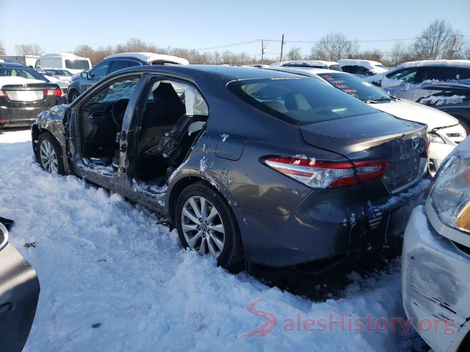 4T1B11HK0JU510050 2018 TOYOTA CAMRY