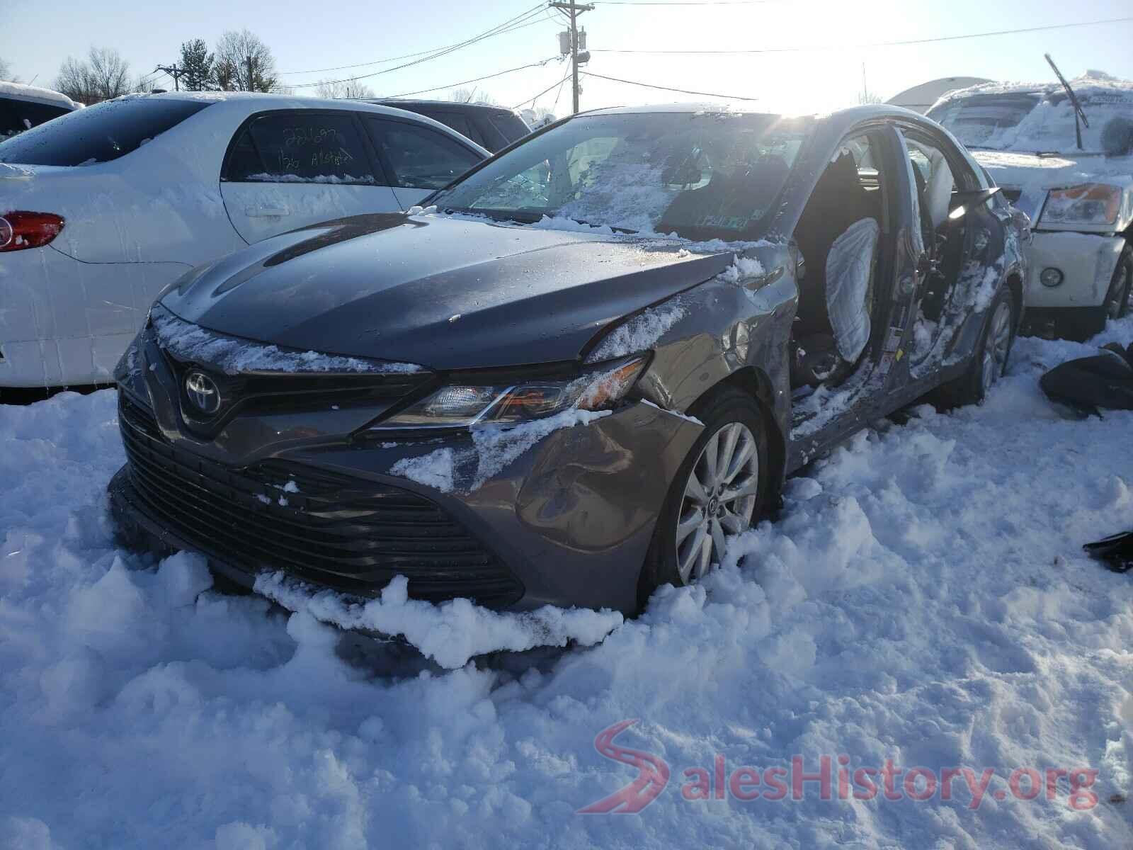 4T1B11HK0JU510050 2018 TOYOTA CAMRY