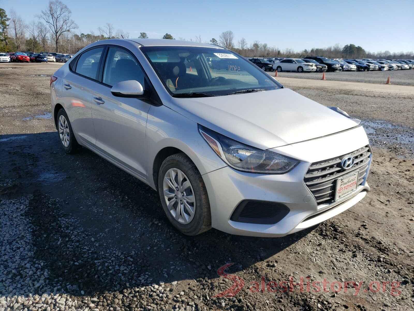 3KPC24A38JE008671 2018 HYUNDAI ACCENT