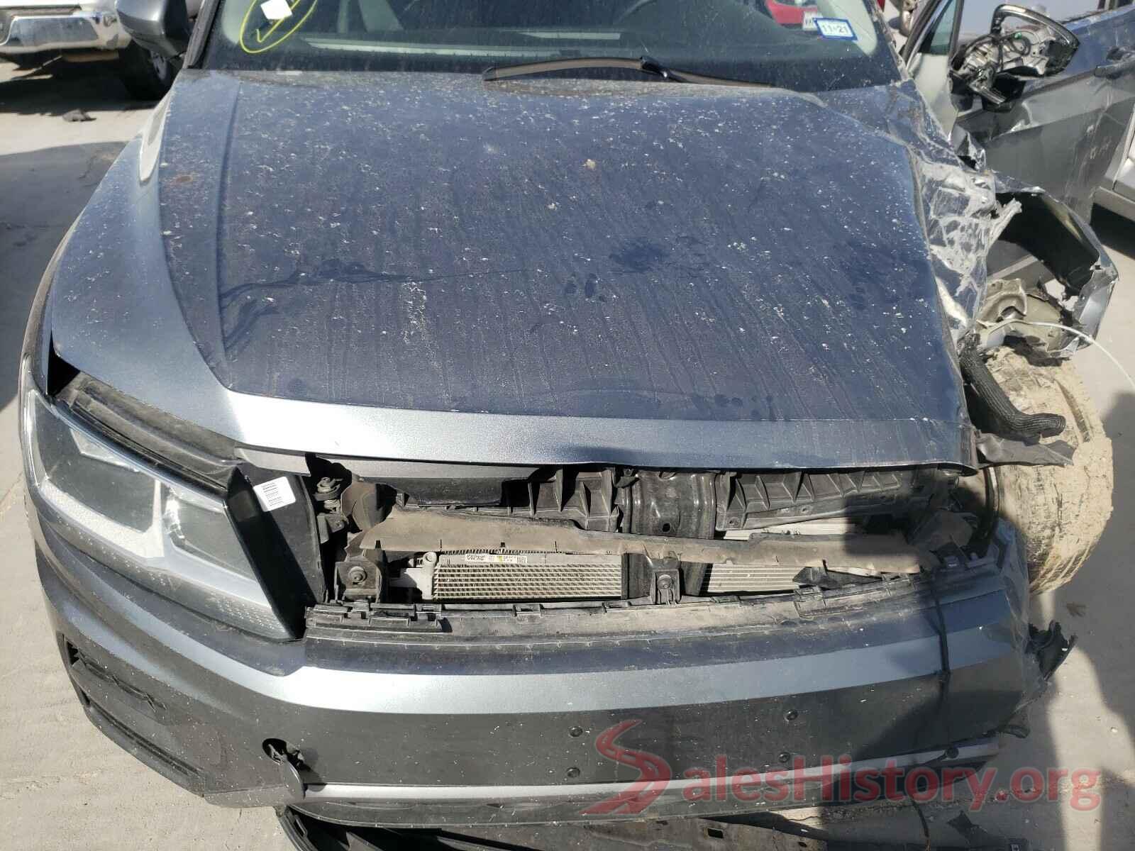 3VV3B7AX0JM137323 2018 VOLKSWAGEN TIGUAN