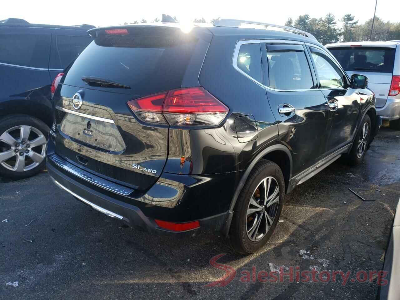 5N1AT2MV9HC735868 2017 NISSAN ROGUE