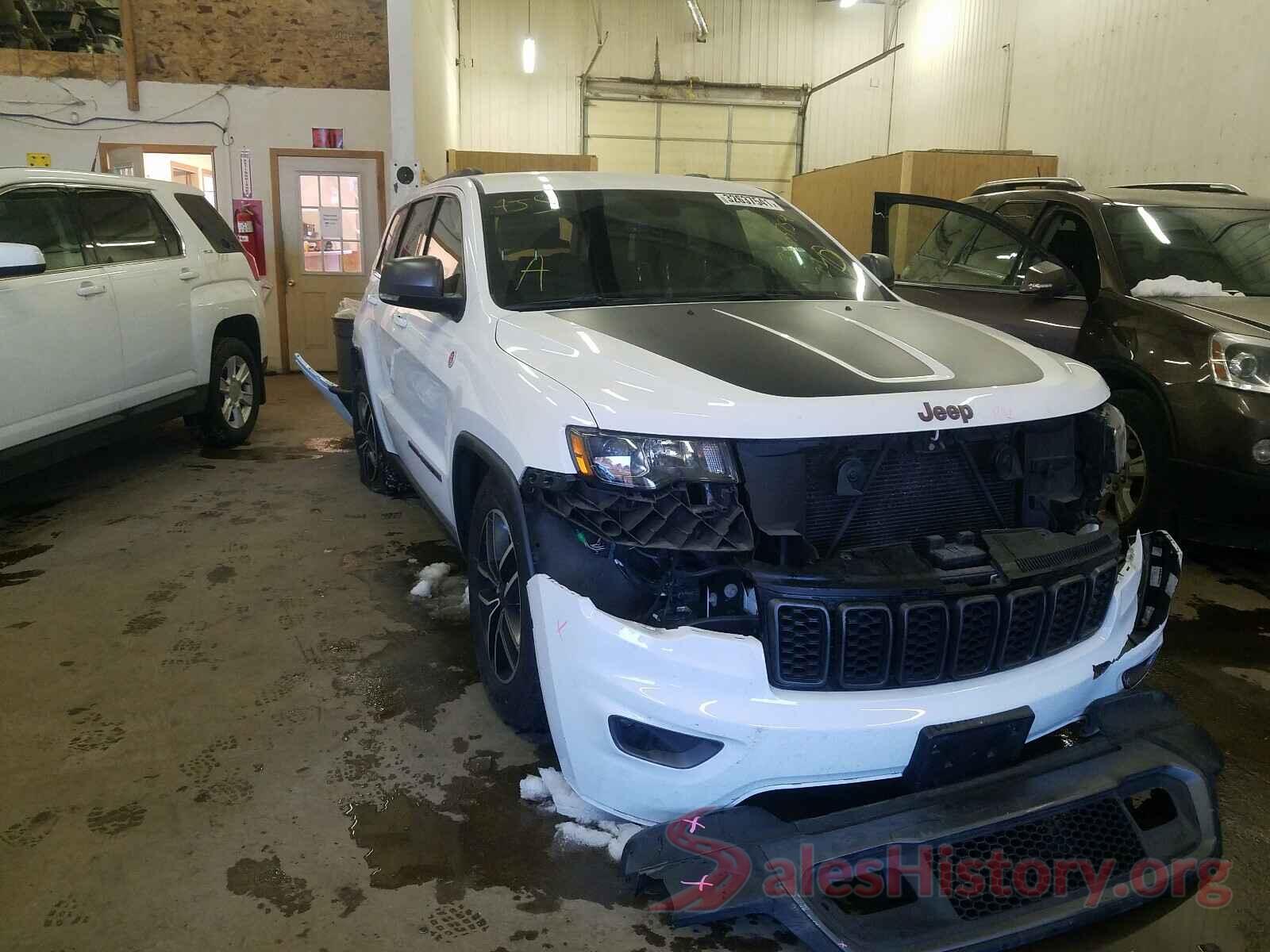 1C4RJFLG2KC803796 2019 JEEP CHEROKEE