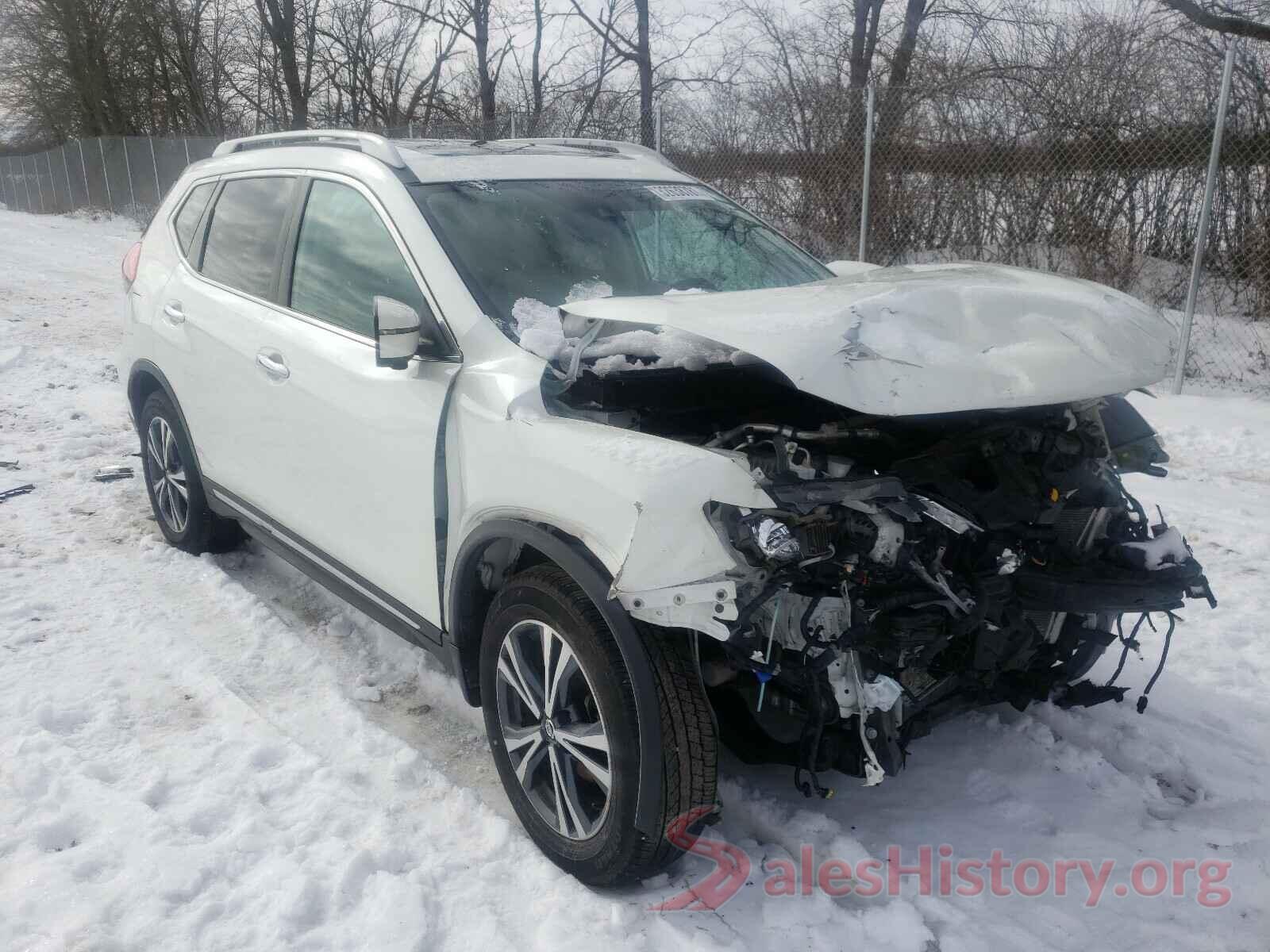 5N1AT2MV2HC779002 2017 NISSAN ROGUE