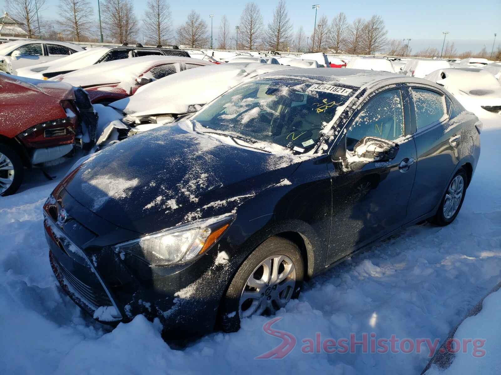 3MYDLBYV7HY160917 2017 TOYOTA YARIS