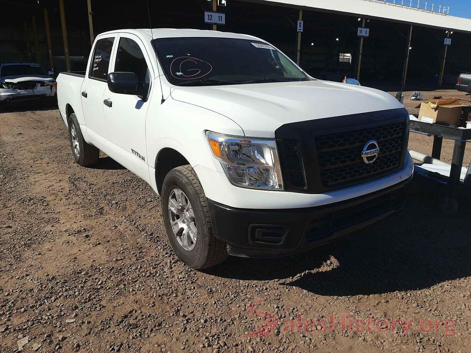 1N6AA1EKXHN500633 2017 NISSAN TITAN