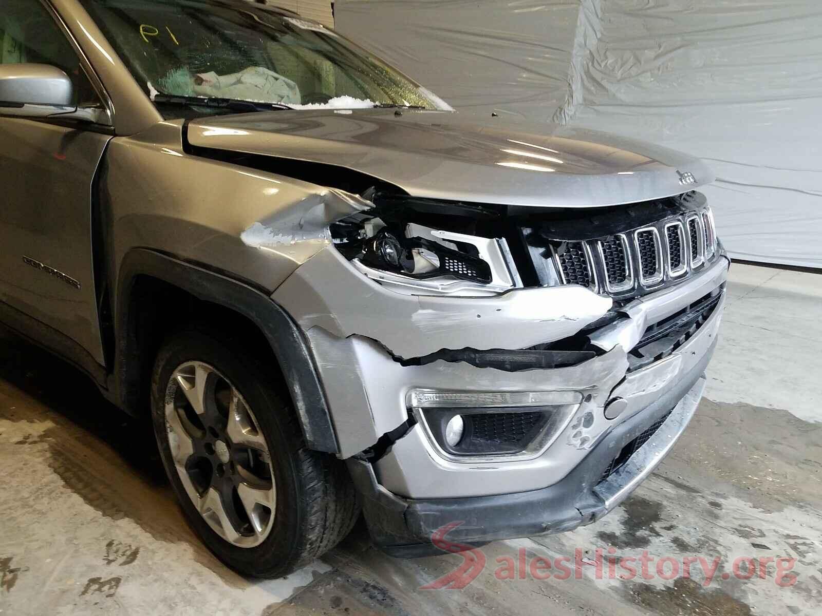 3C4NJDCB7JT393765 2018 JEEP COMPASS