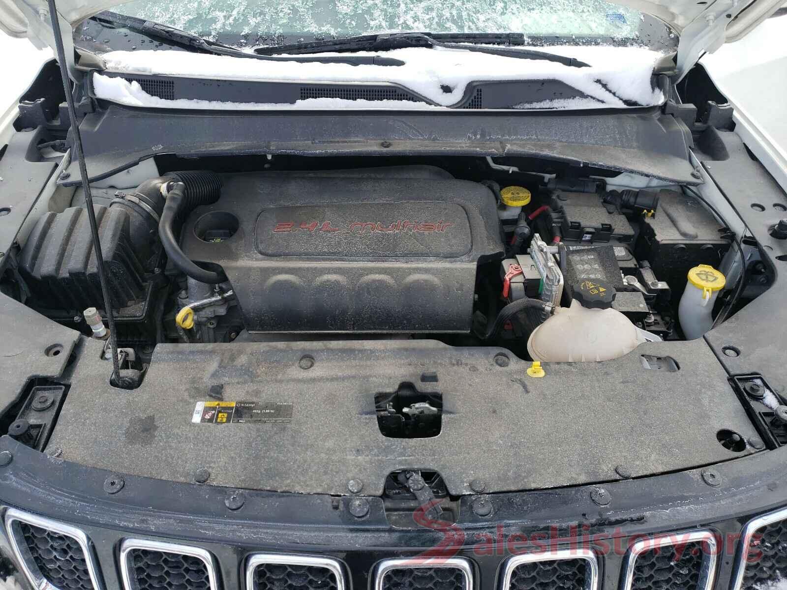 3C4NJCBB4JT286460 2018 JEEP COMPASS