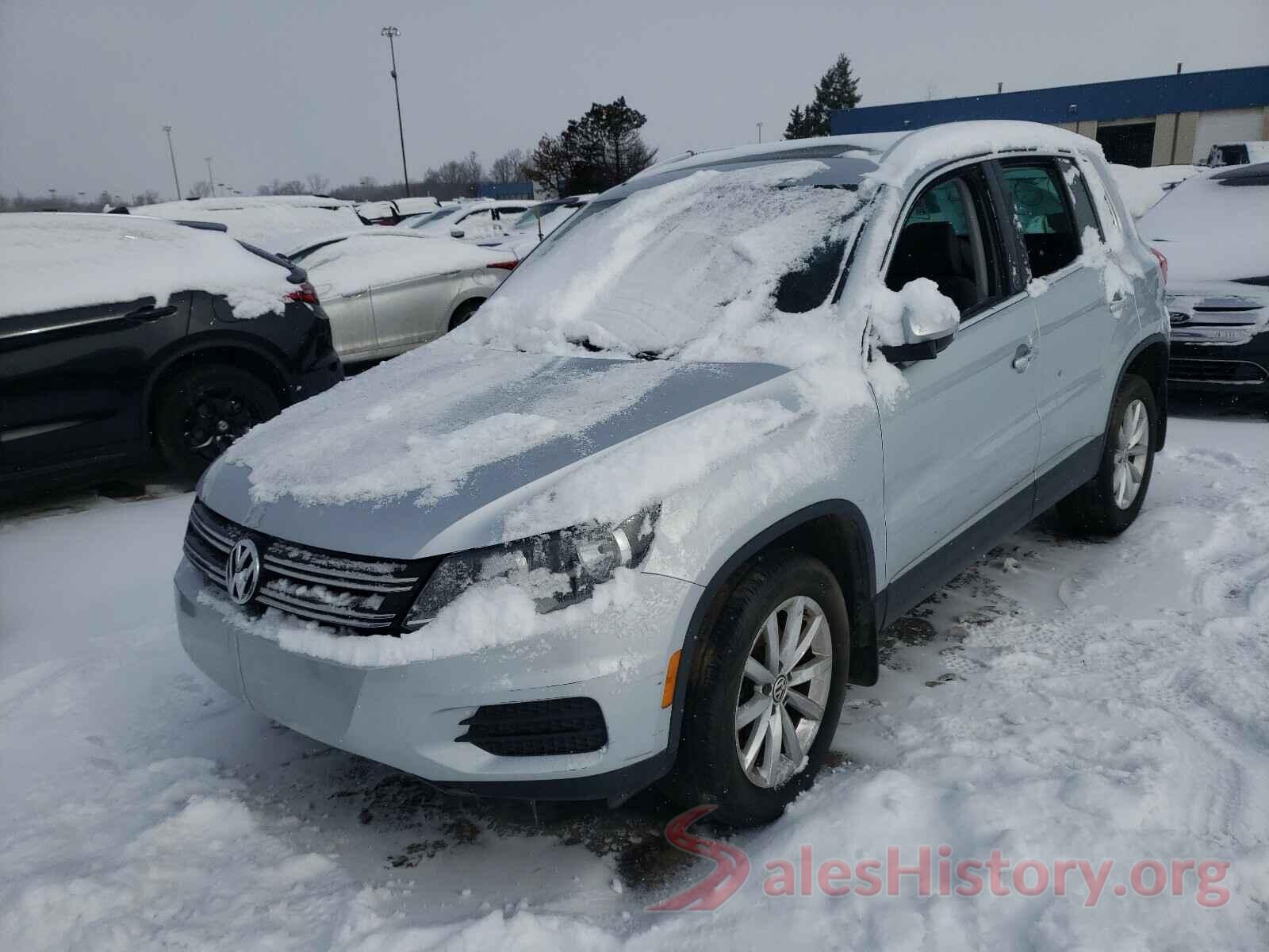 WVGSV7AX7HK017498 2017 VOLKSWAGEN TIGUAN