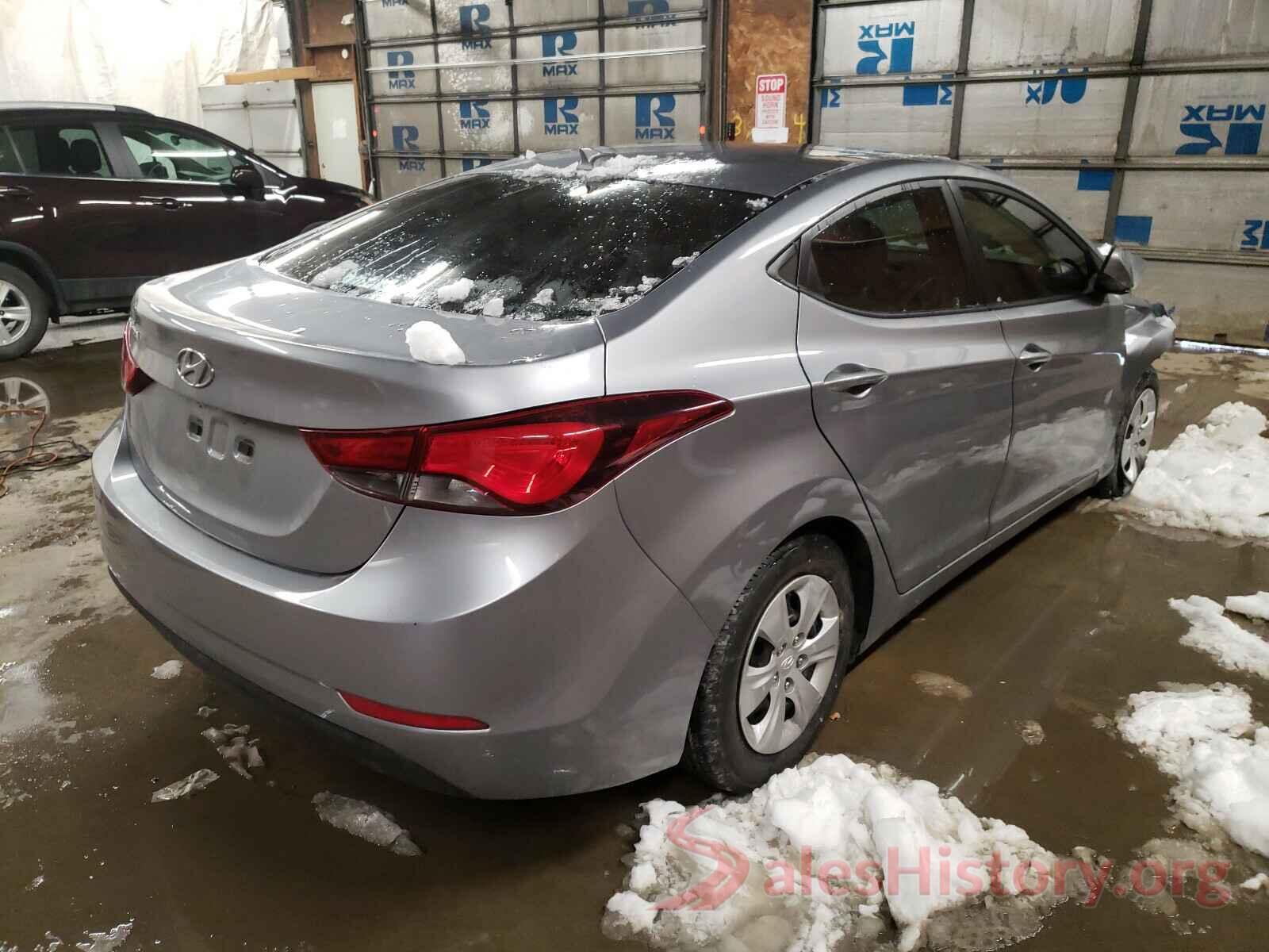 5NPDH4AE9GH702813 2016 HYUNDAI ELANTRA