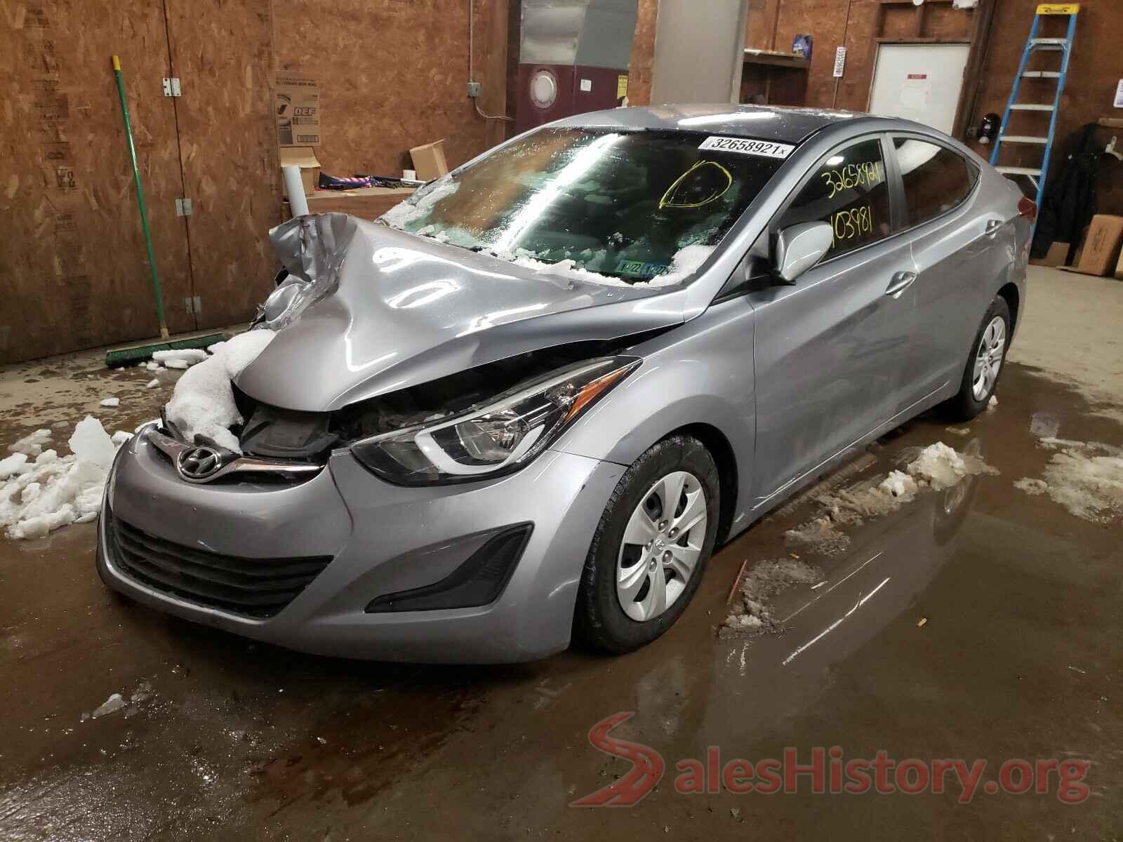 5NPDH4AE9GH702813 2016 HYUNDAI ELANTRA