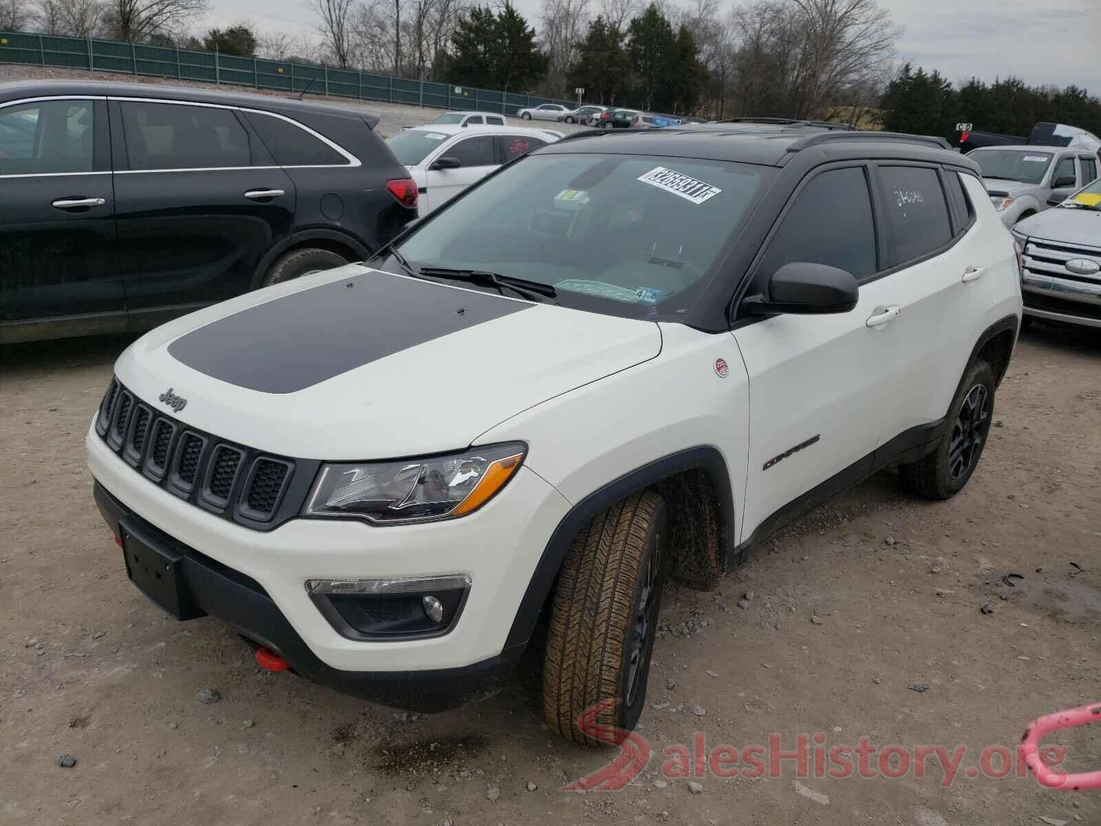 3C4NJDDB6KT752555 2019 JEEP COMPASS