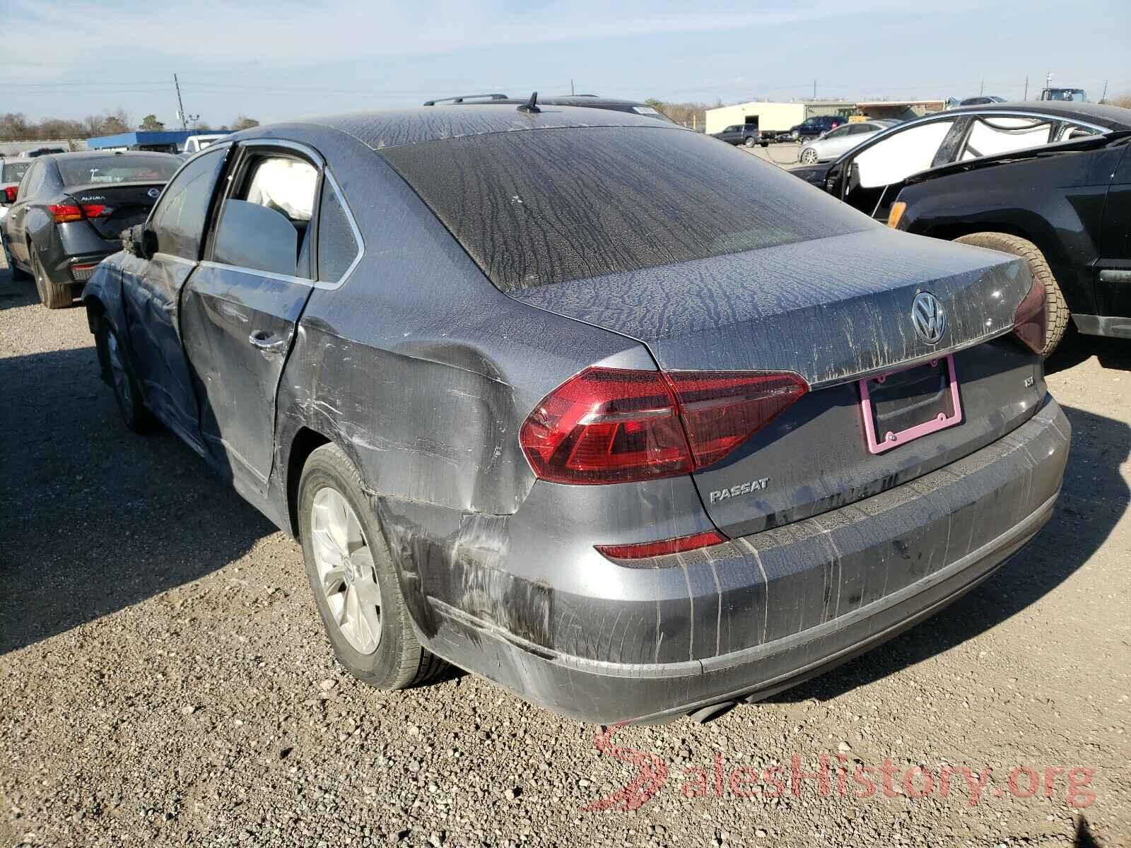 1VWAT7A30HC018549 2017 VOLKSWAGEN PASSAT