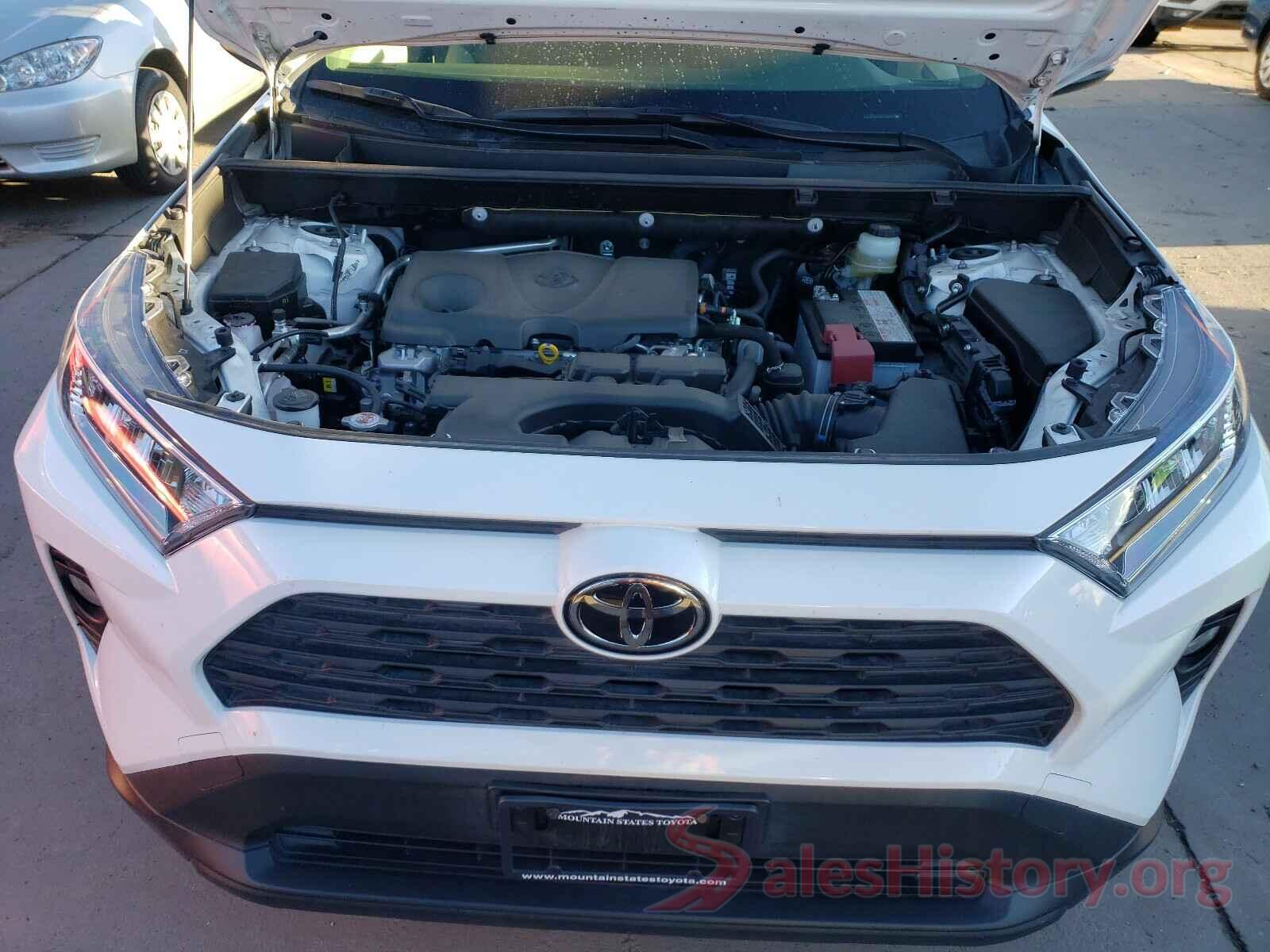 JTMP1RFV0KD038973 2019 TOYOTA RAV4