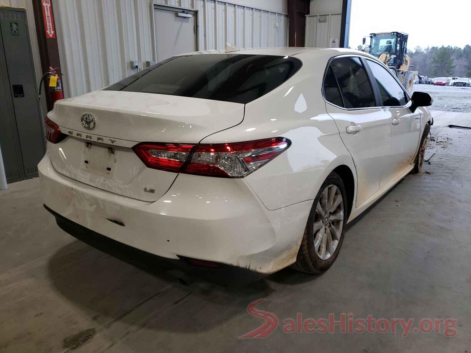 4T1C11AK8LU903229 2020 TOYOTA CAMRY