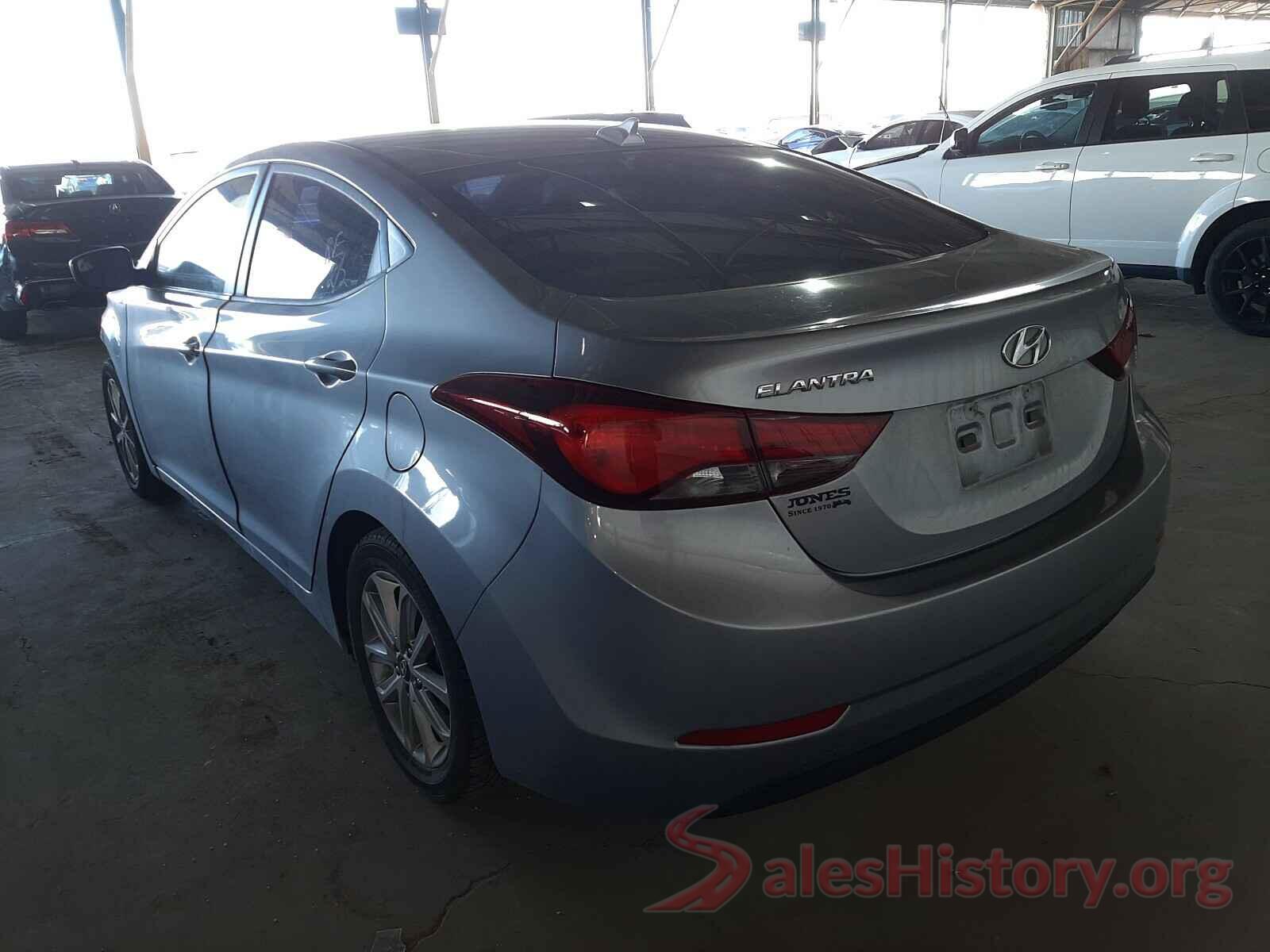 5NPDH4AE9GH783327 2016 HYUNDAI ELANTRA