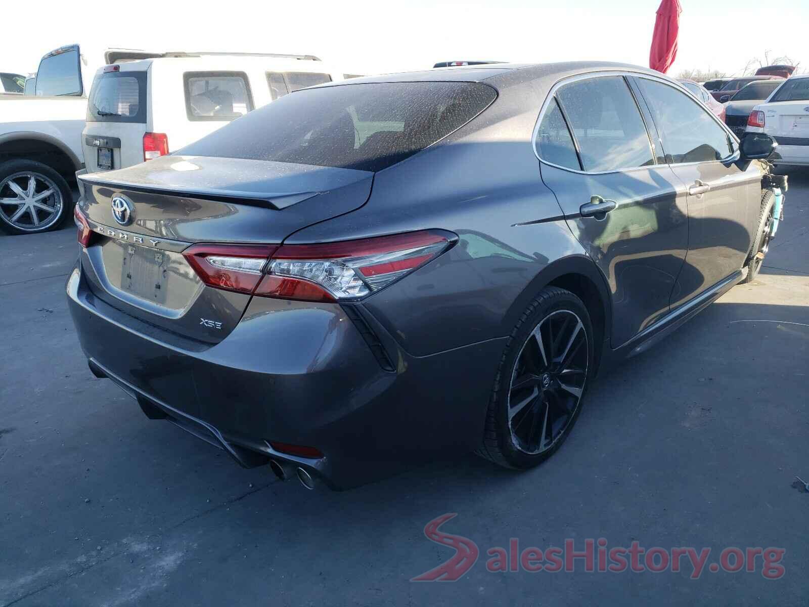 4T1B61HK7JU516543 2018 TOYOTA CAMRY