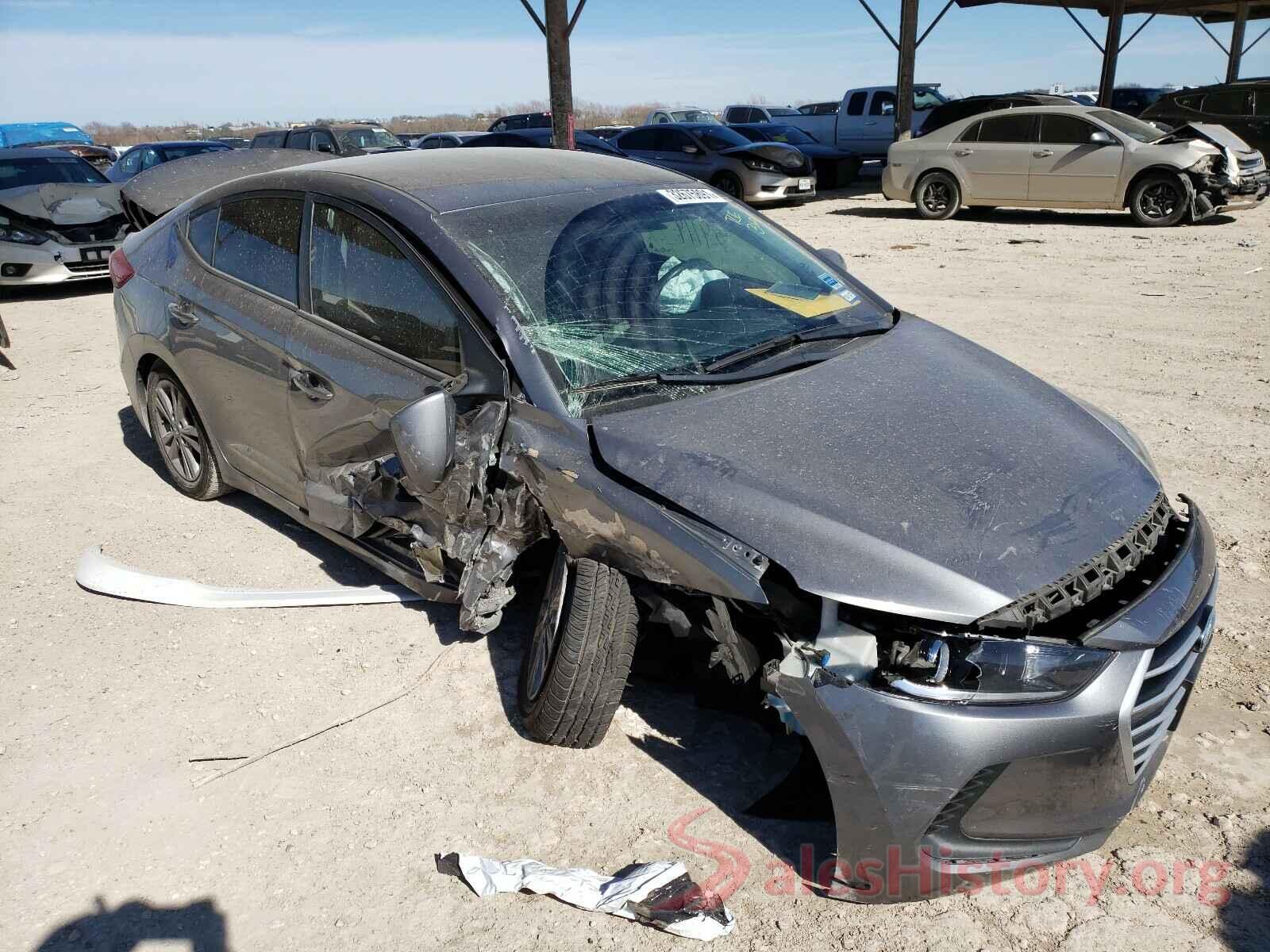 5NPD84LFXJH258774 2018 HYUNDAI ELANTRA