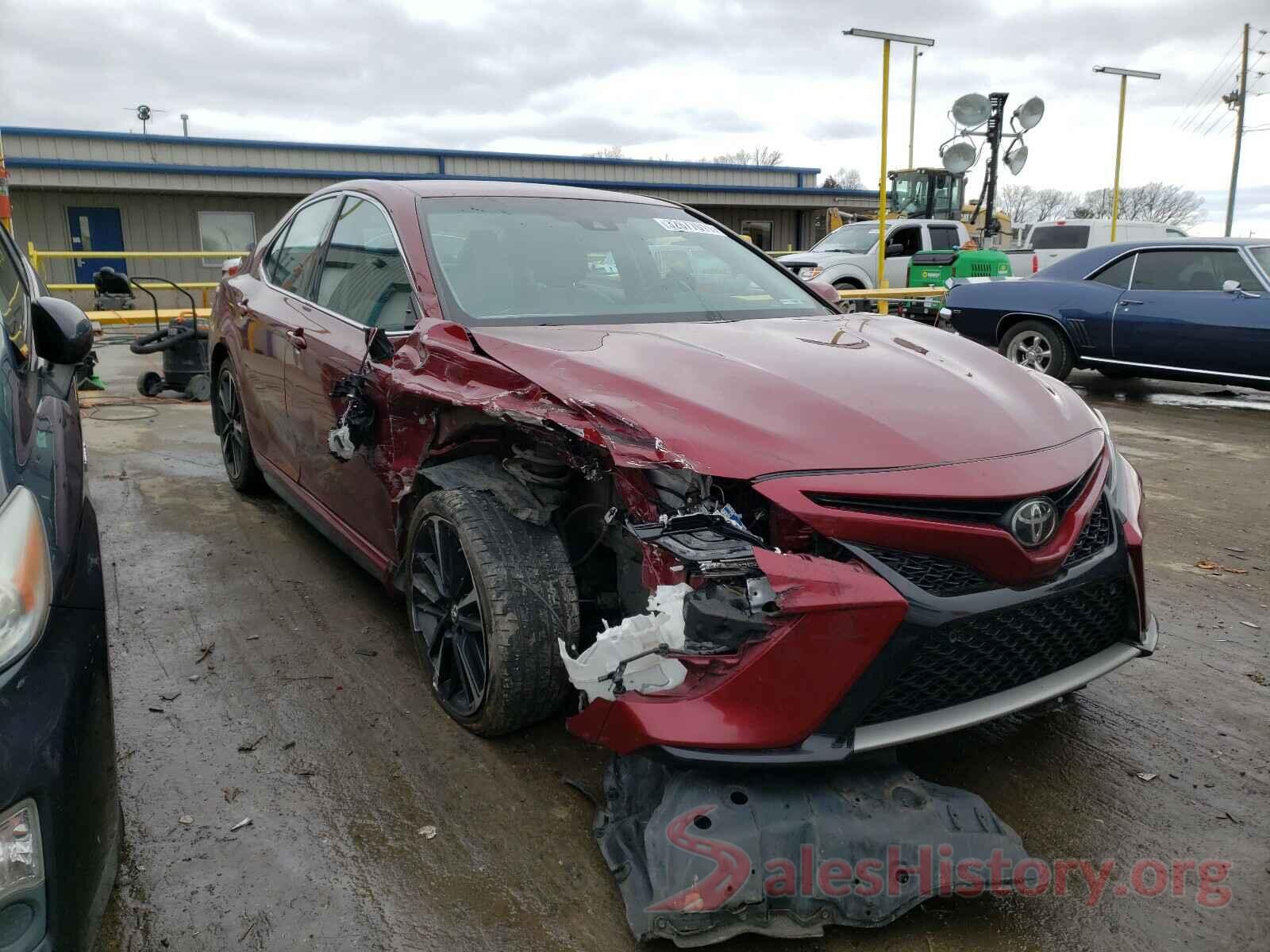 4T1B61HK5JU580094 2018 TOYOTA CAMRY