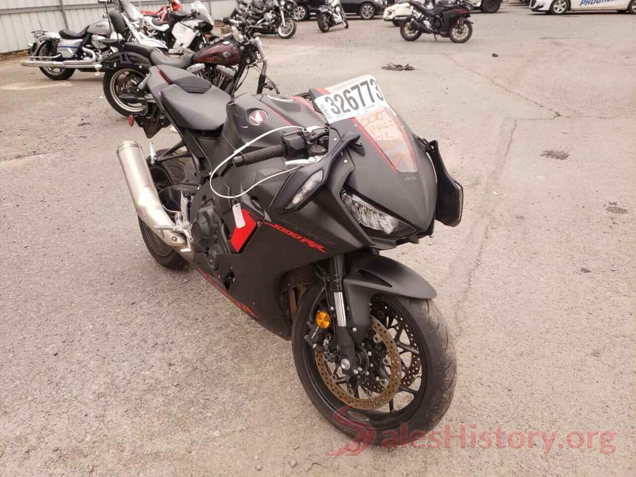 JH2SC7701HK000711 2017 HONDA CBR CYCLE