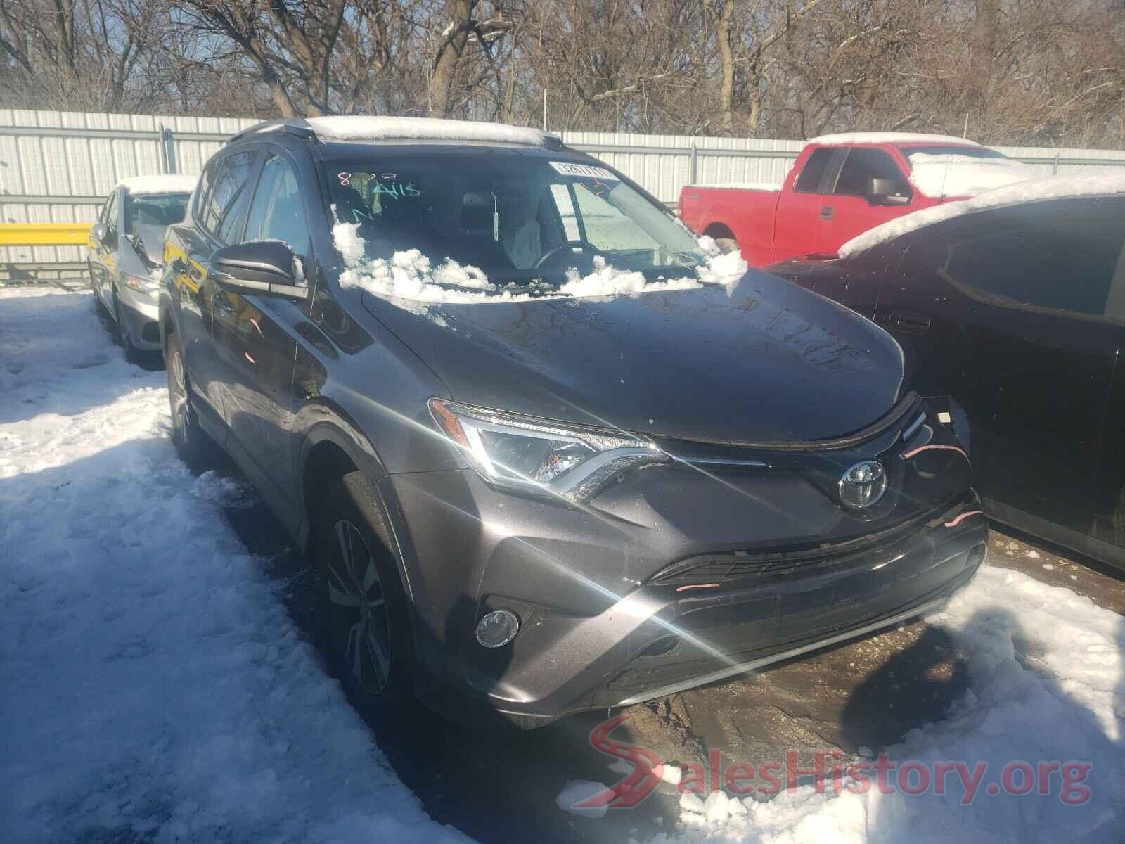 JTMRFREV9GJ063276 2016 TOYOTA RAV4