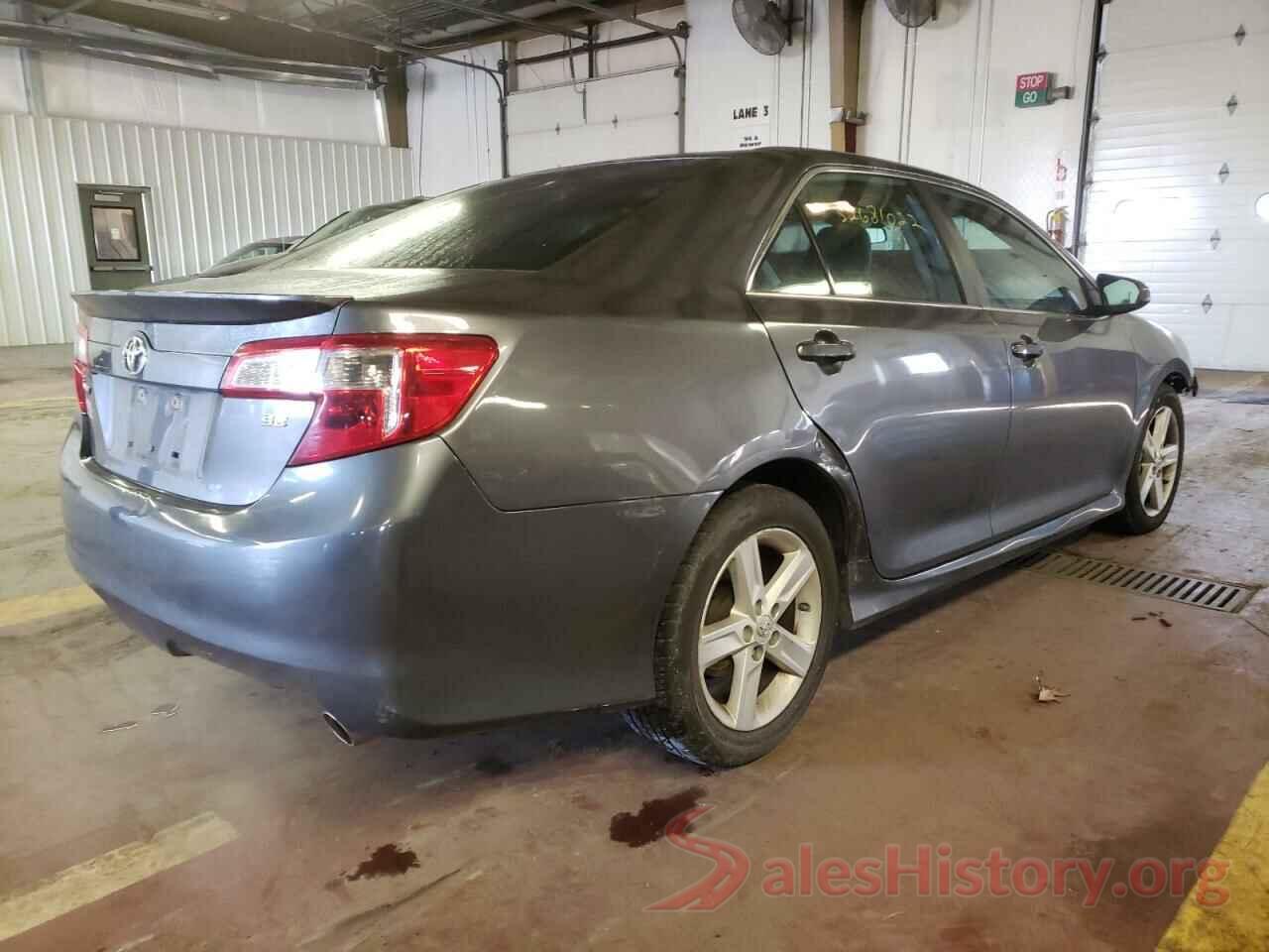 4T1BF1FK1EU305718 2014 TOYOTA CAMRY