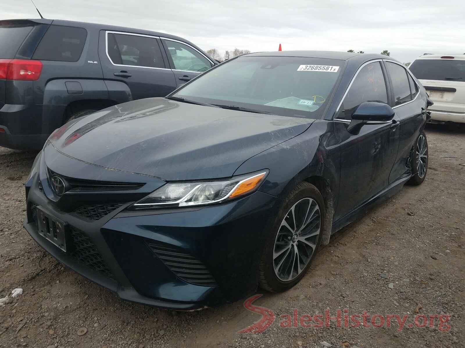 4T1B11HK5JU644486 2018 TOYOTA CAMRY