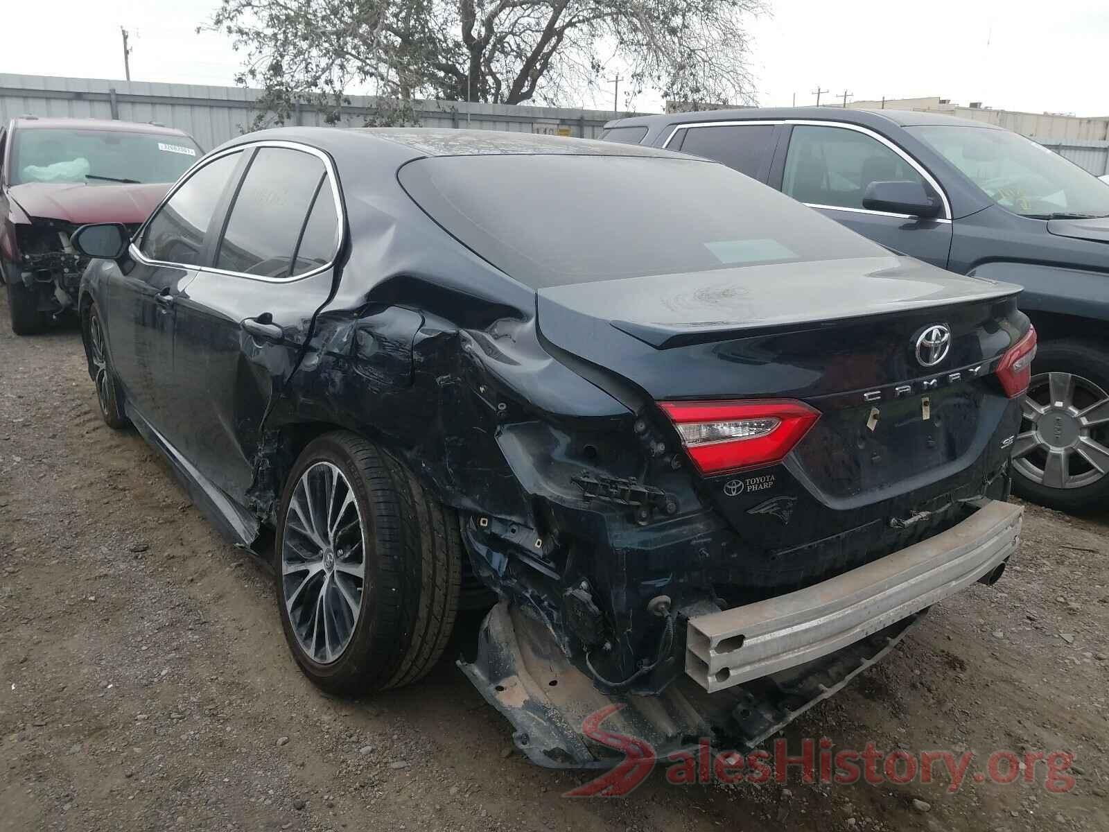 4T1B11HK5JU644486 2018 TOYOTA CAMRY