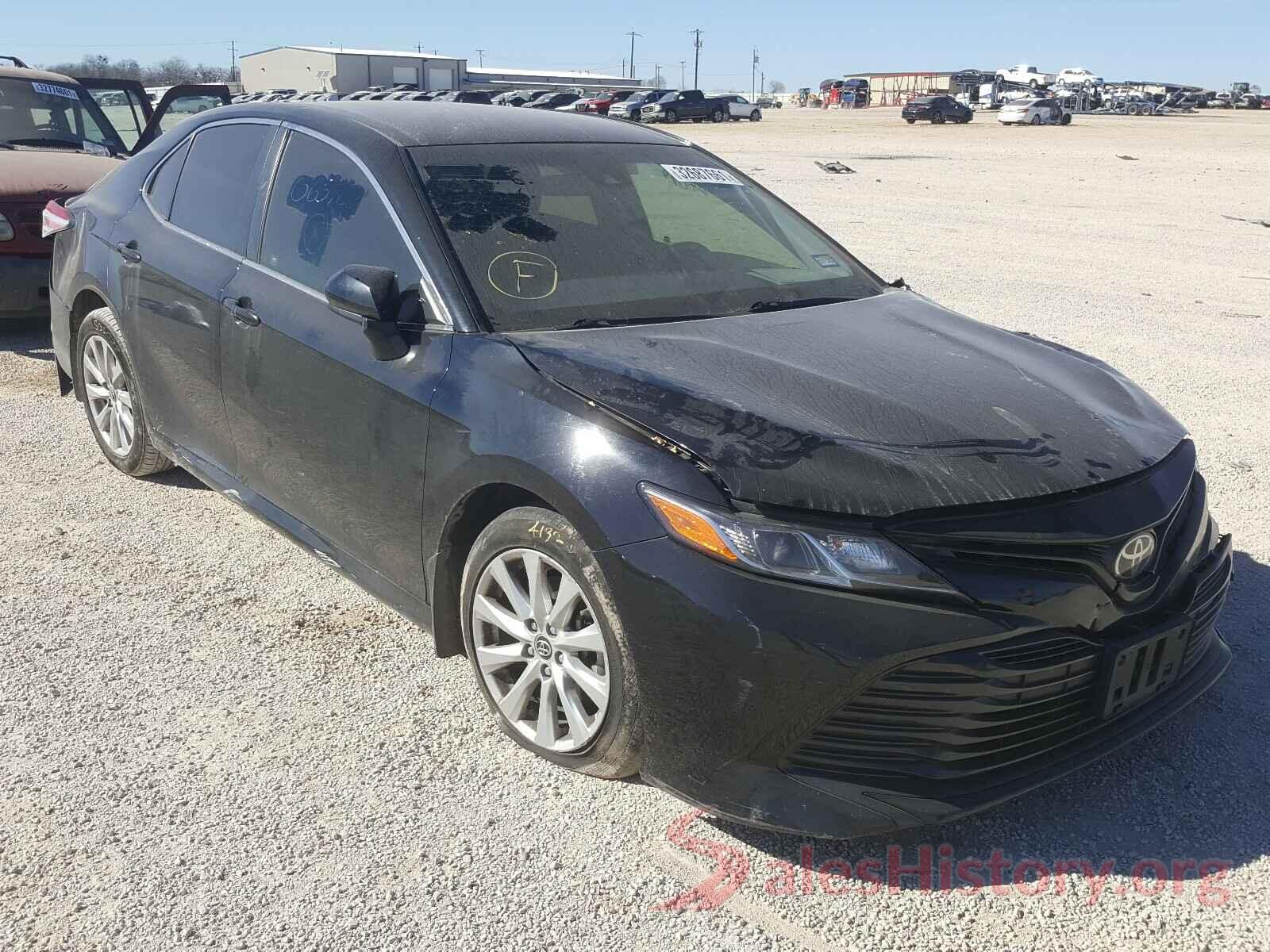 JTNB11HK9J3066768 2018 TOYOTA CAMRY