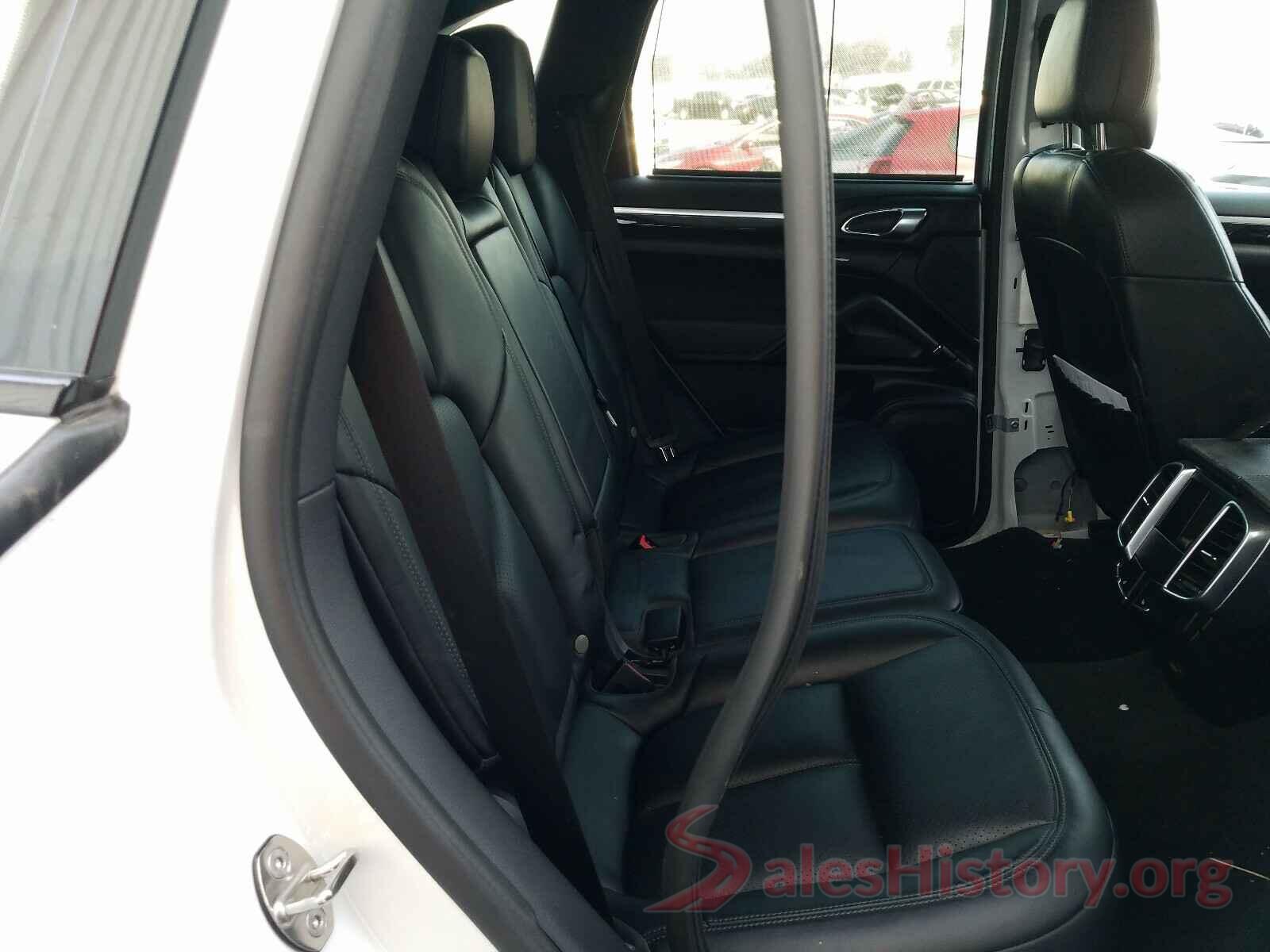 WP1AA2A20JKA02106 2018 PORSCHE CAYENNE