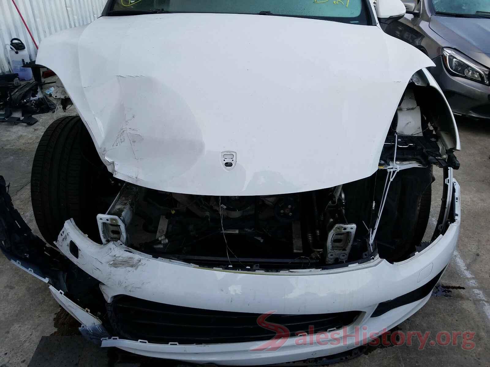 WP1AA2A20JKA02106 2018 PORSCHE CAYENNE