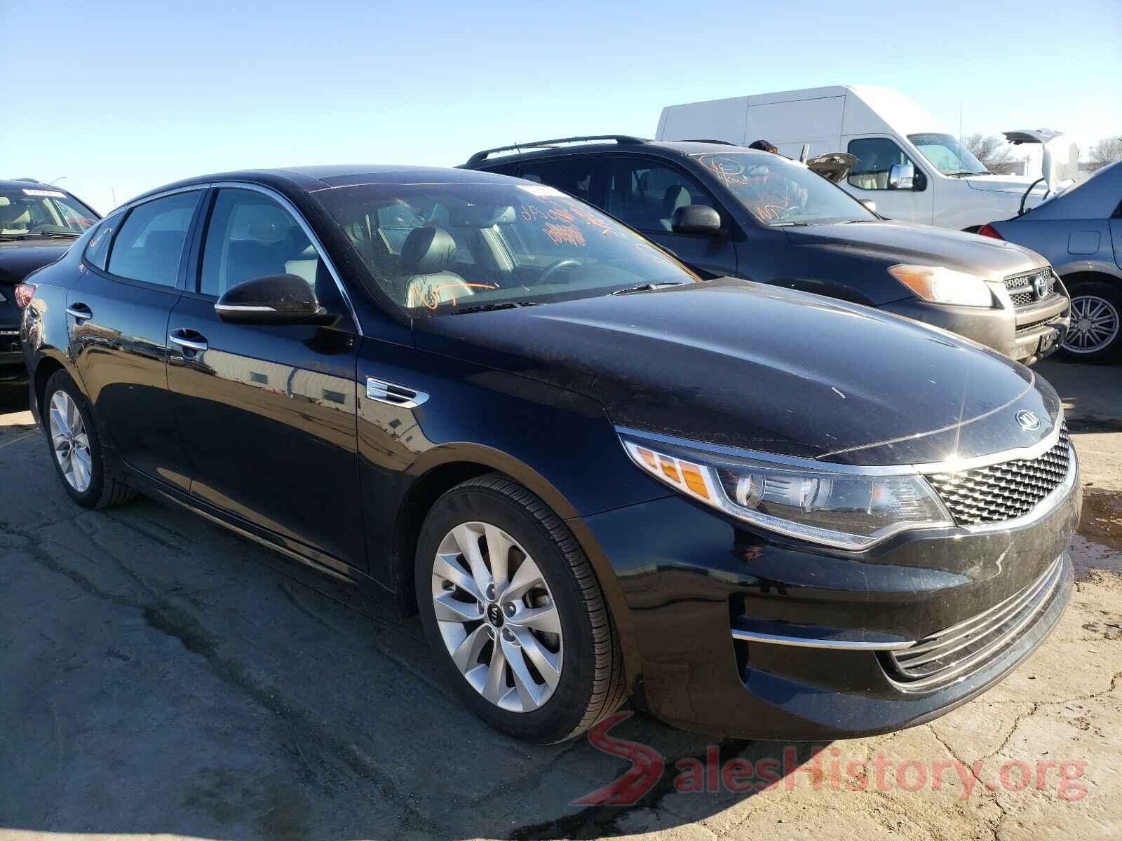 5XXGU4L31JG182887 2018 KIA OPTIMA