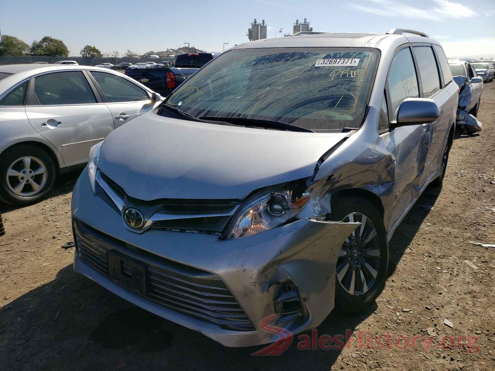 5TDDZ3DC2JS206349 2018 TOYOTA SIENNA