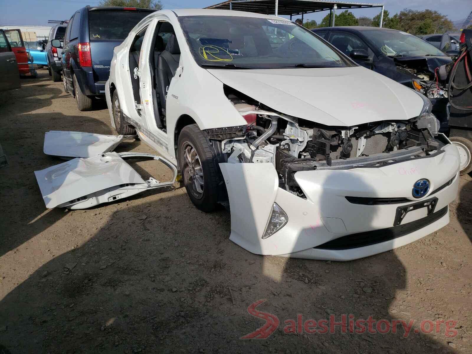 JTDKARFU1J3056226 2018 TOYOTA PRIUS