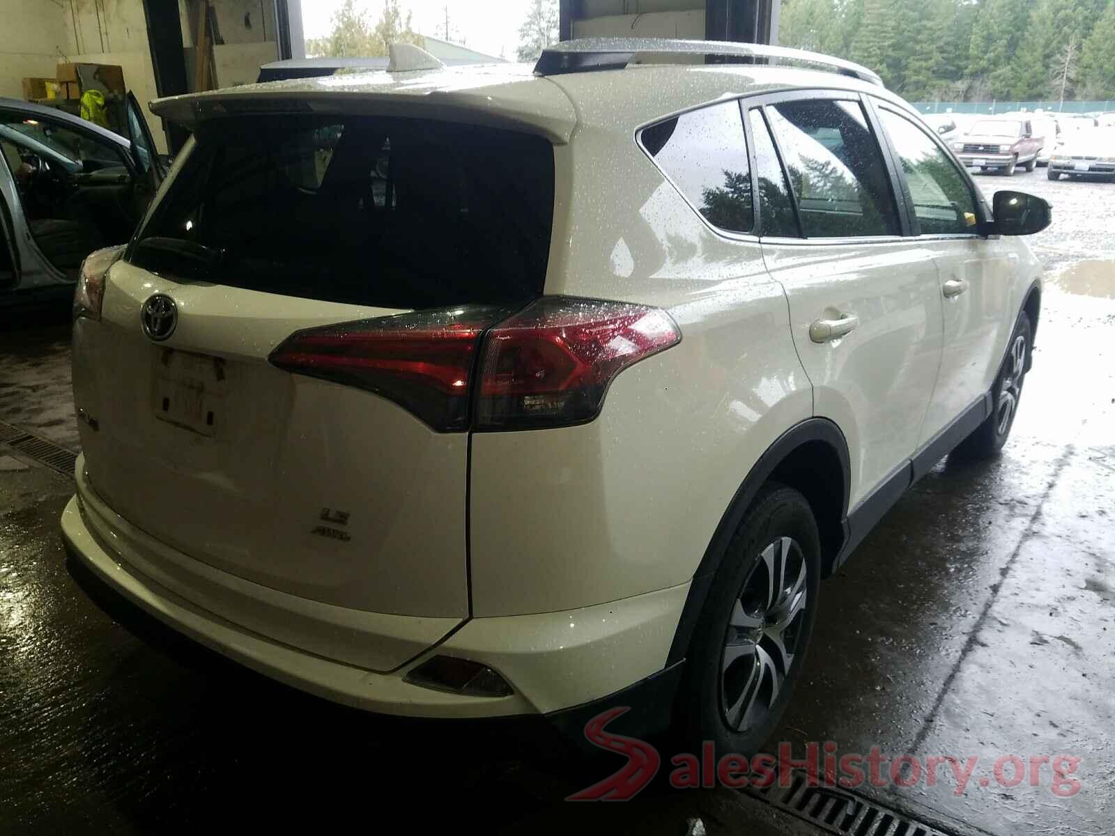 JTMBFREV8GJ055686 2016 TOYOTA RAV4