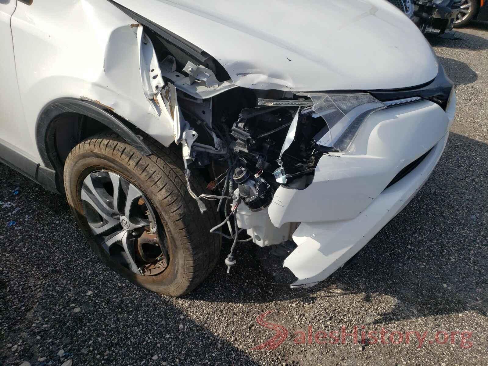 JTMZFREV2HJ110844 2017 TOYOTA RAV4