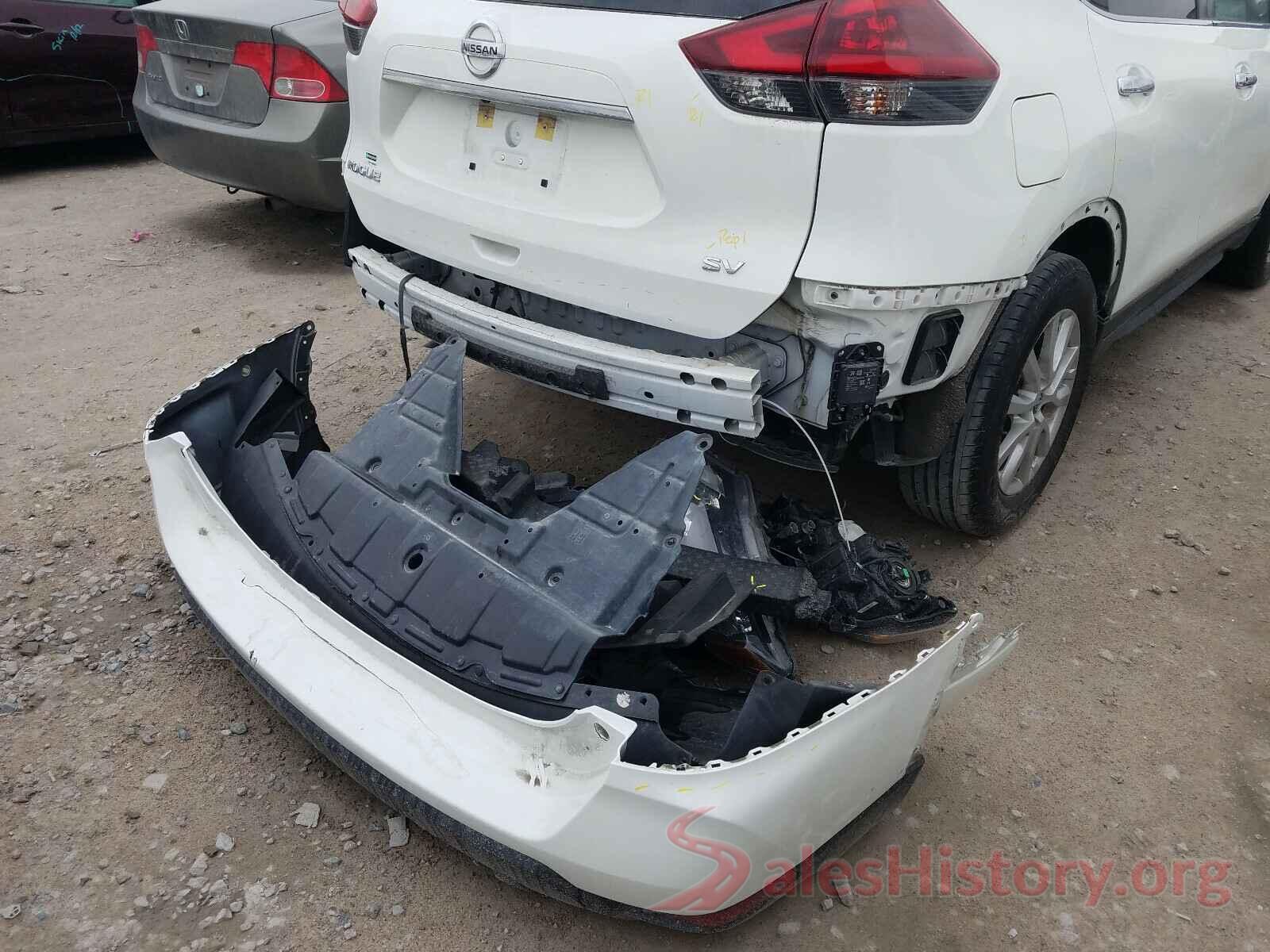 KNMAT2MT4JP524949 2018 NISSAN ROGUE