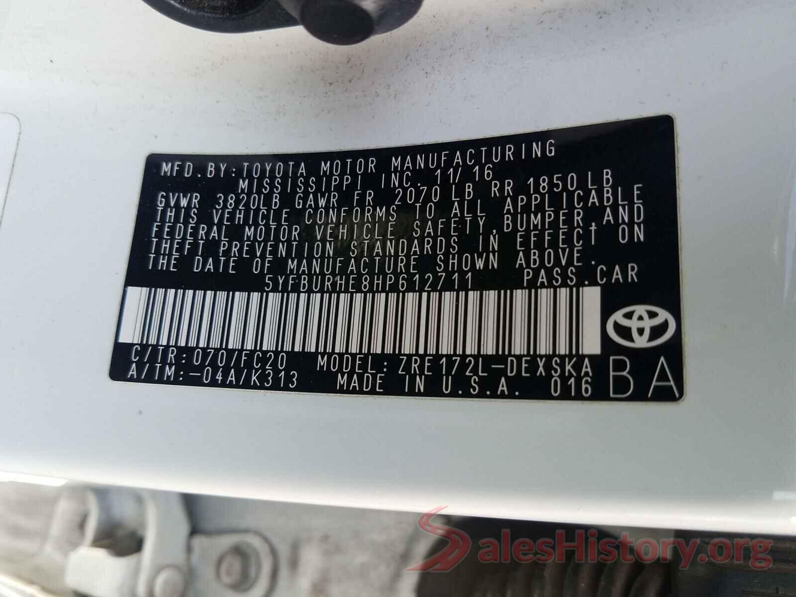 5YFBURHE8HP612711 2017 TOYOTA COROLLA