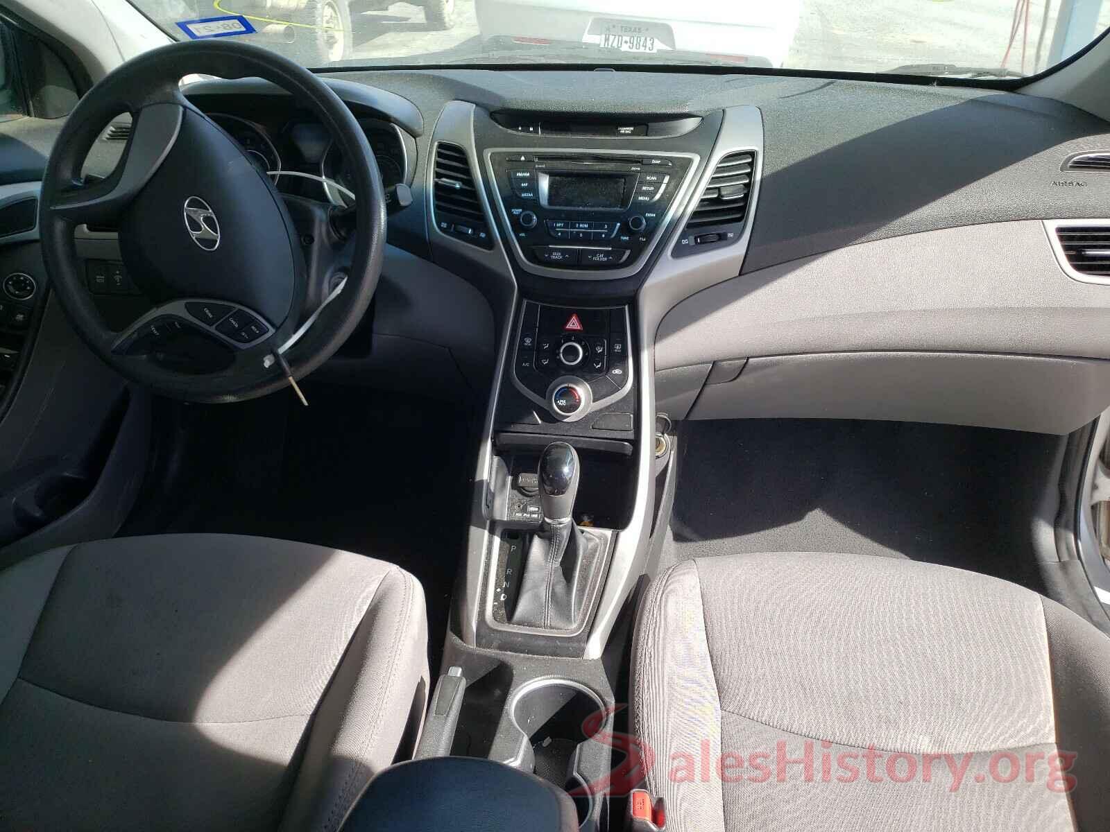 5NPDH4AE6GH793409 2016 HYUNDAI ELANTRA