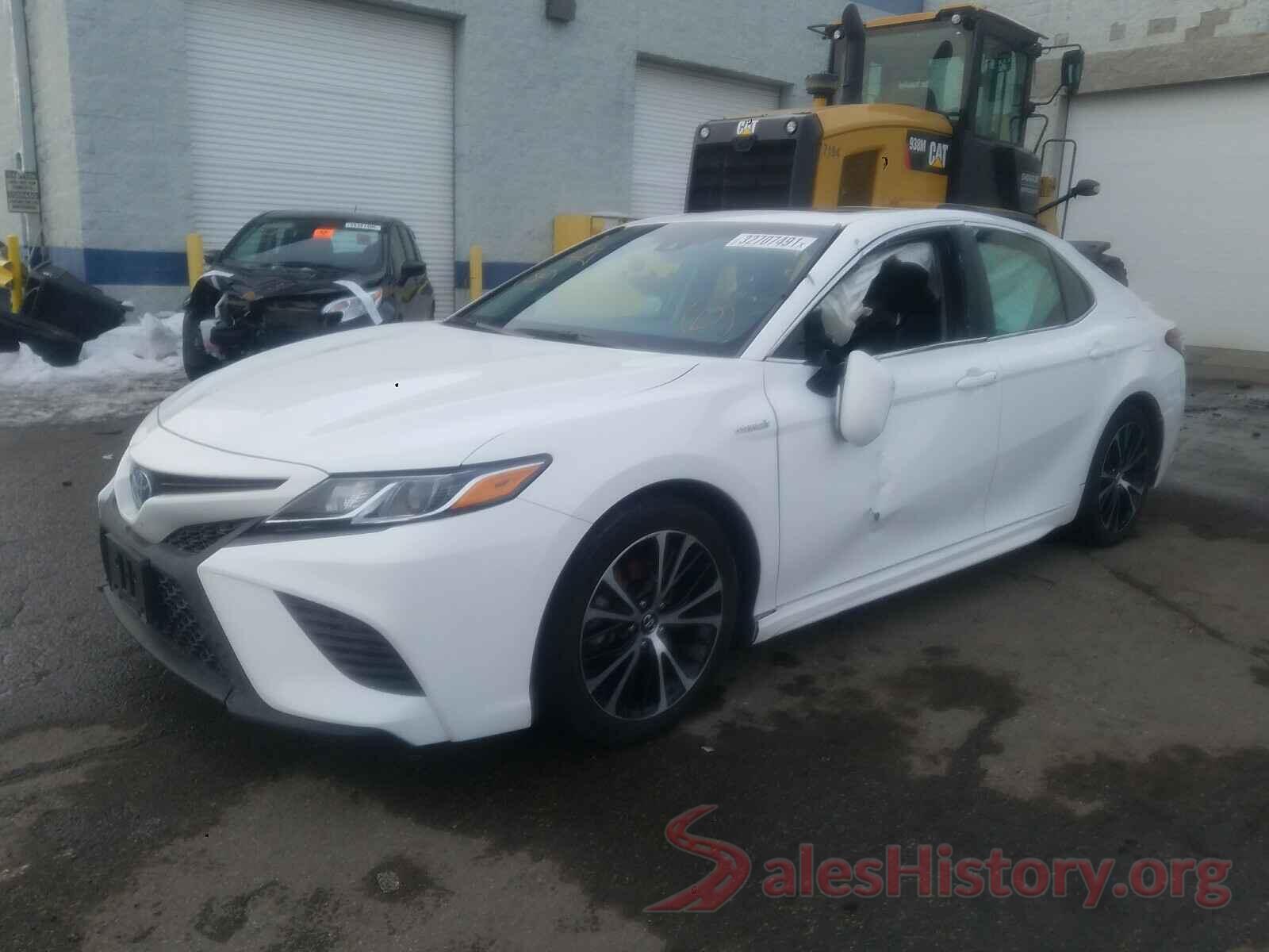 4T1B21HKXJU500025 2018 TOYOTA CAMRY