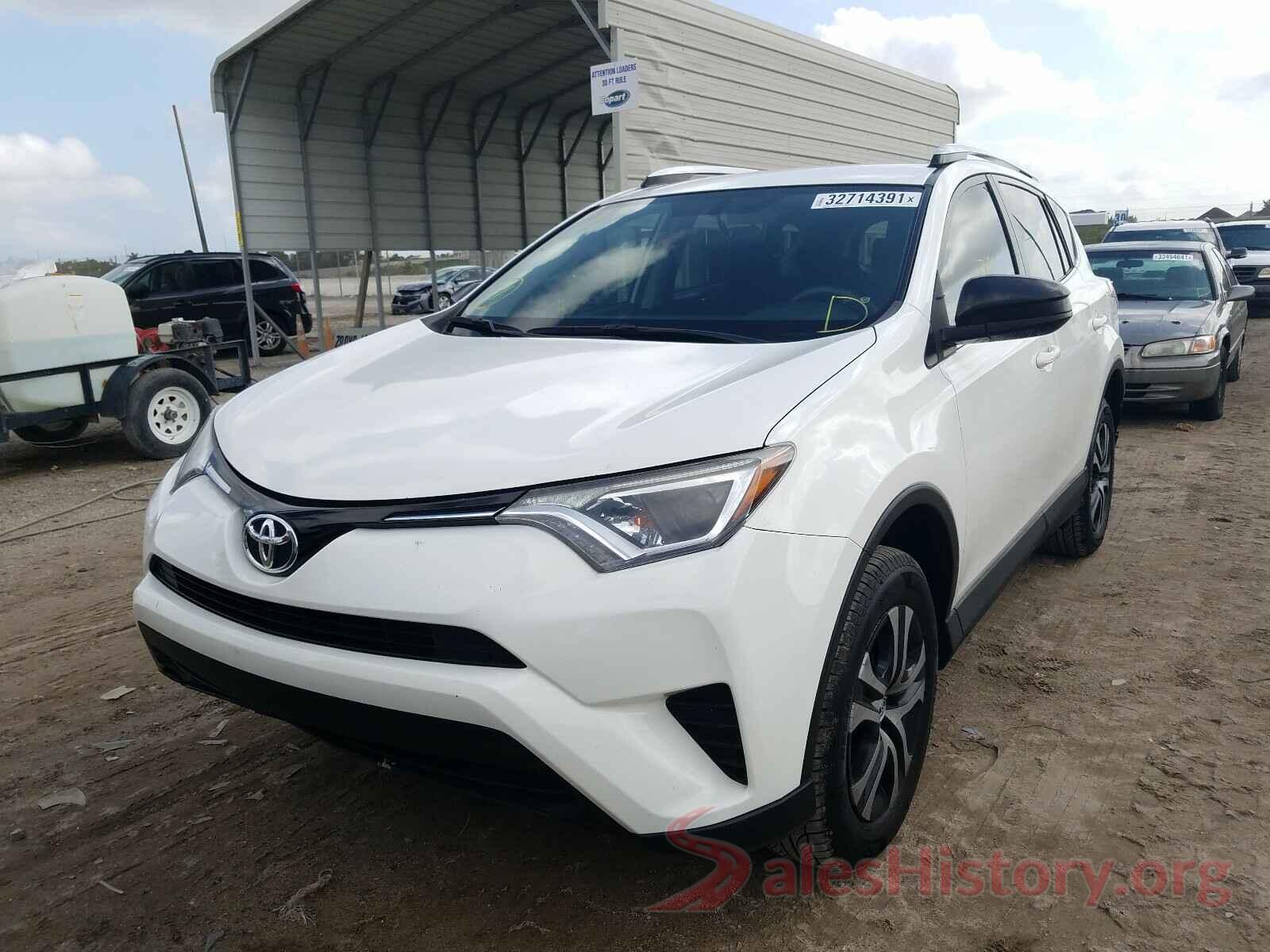 JTMZFREV3GJ083815 2016 TOYOTA RAV4