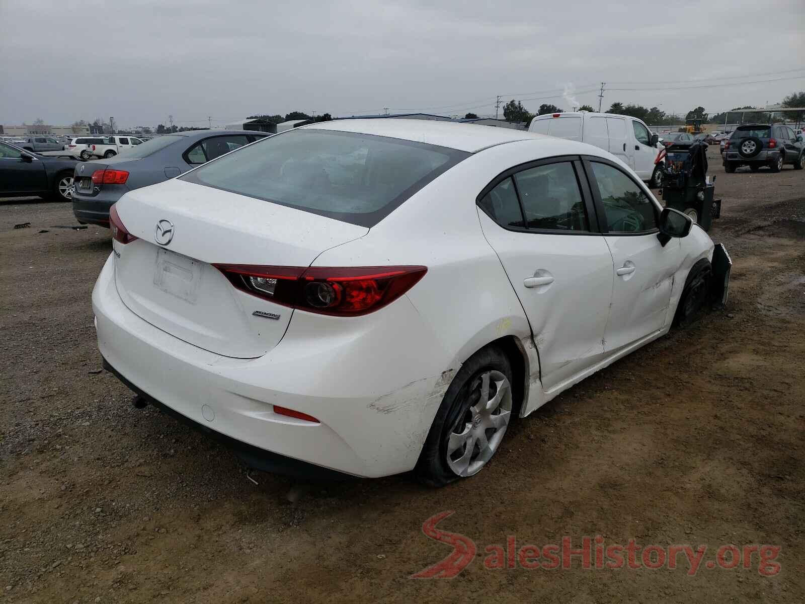 3MZBN1U77JM167720 2018 MAZDA 3