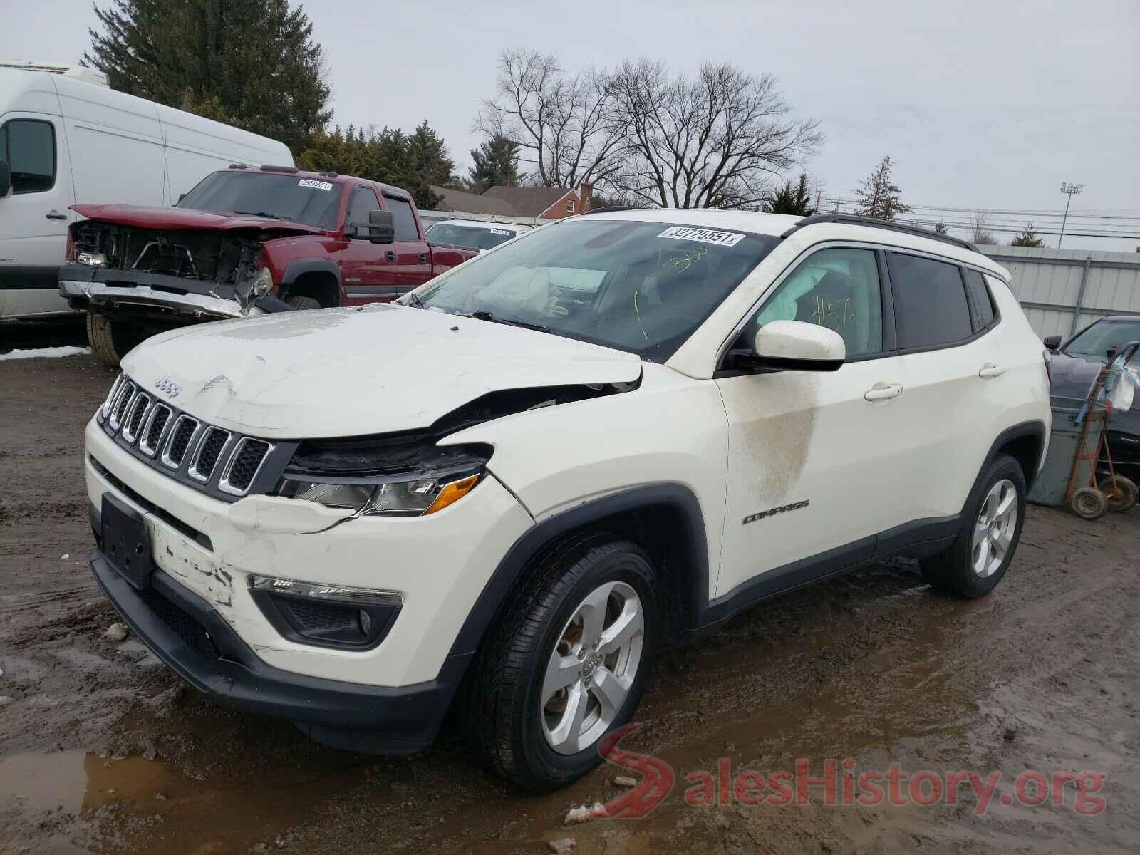 3C4NJDBB6JT176208 2018 JEEP COMPASS