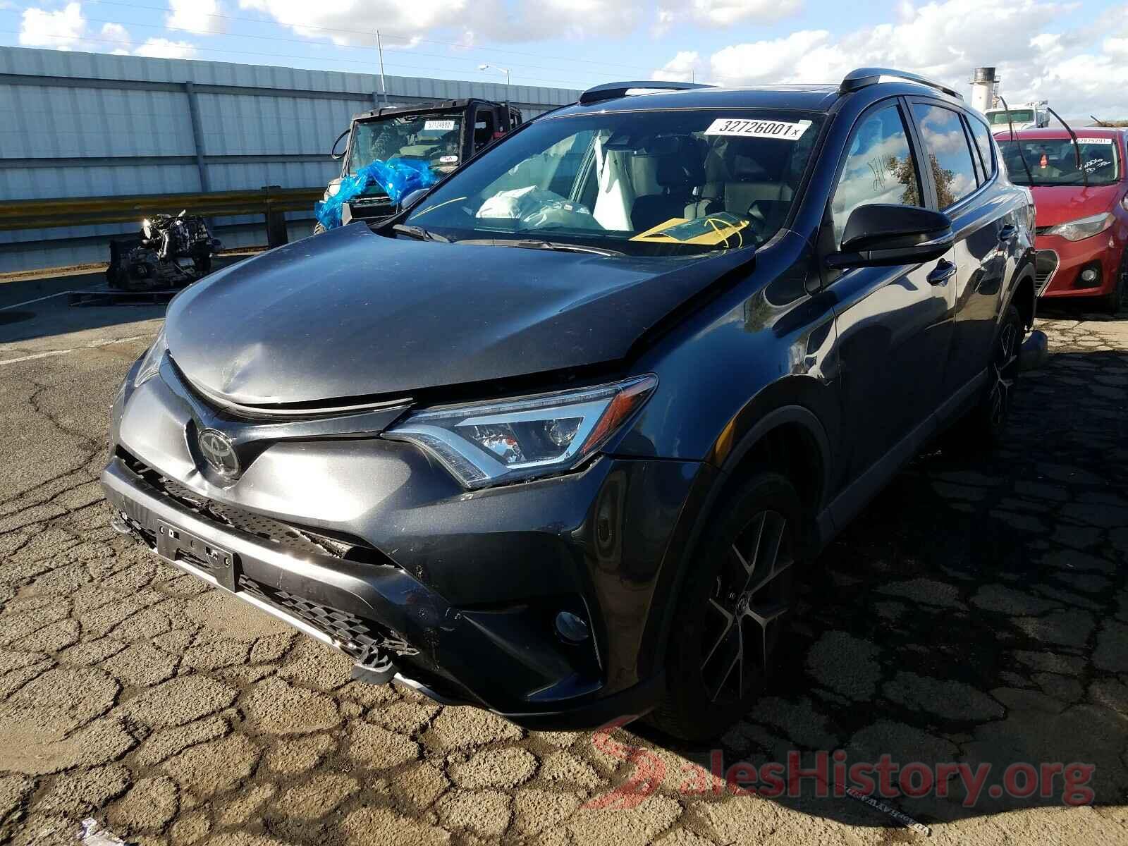 2T3JFREV0JW837890 2018 TOYOTA RAV4