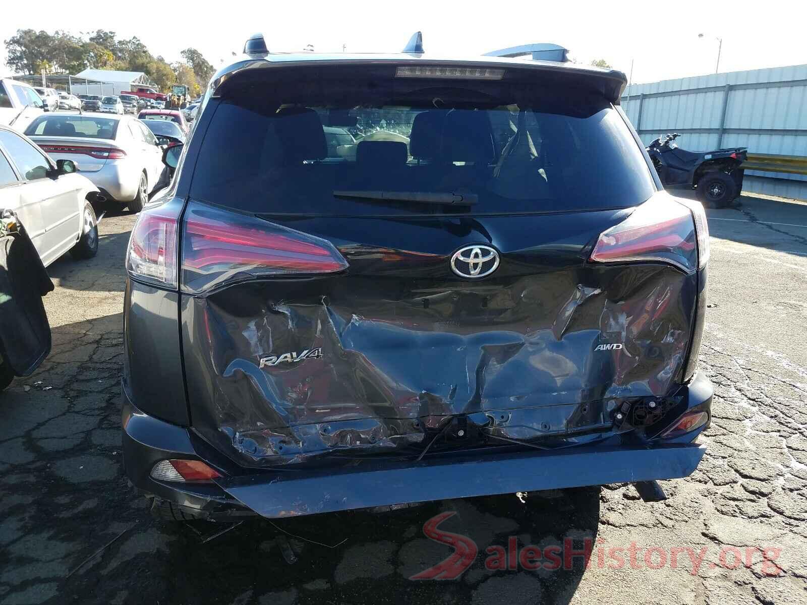 2T3JFREV0JW837890 2018 TOYOTA RAV4