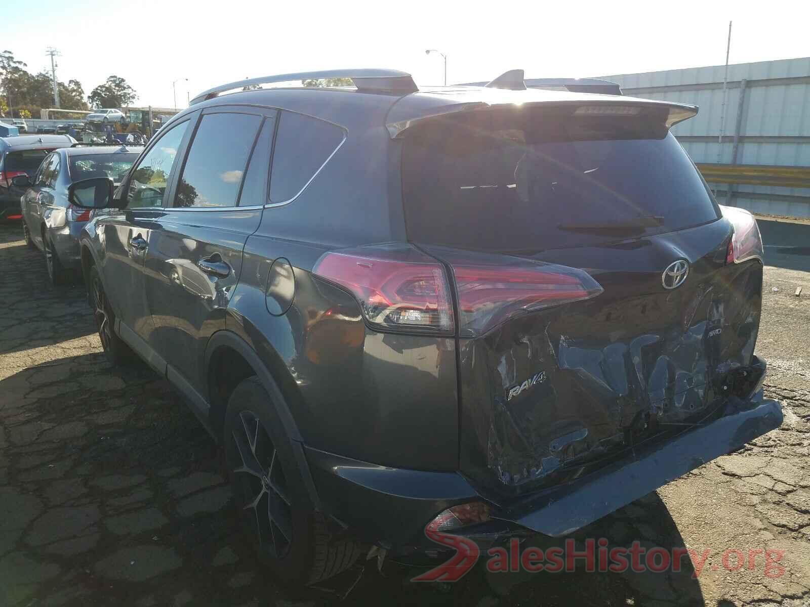 2T3JFREV0JW837890 2018 TOYOTA RAV4