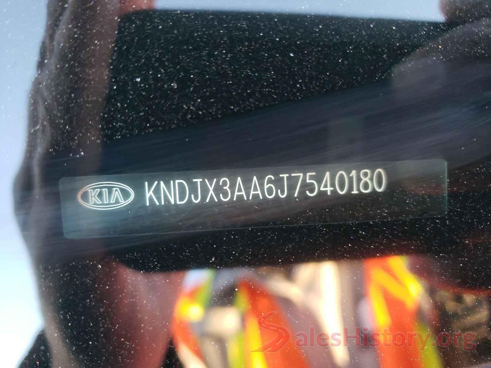 KNDJX3AA6J7540180 2018 KIA SOUL