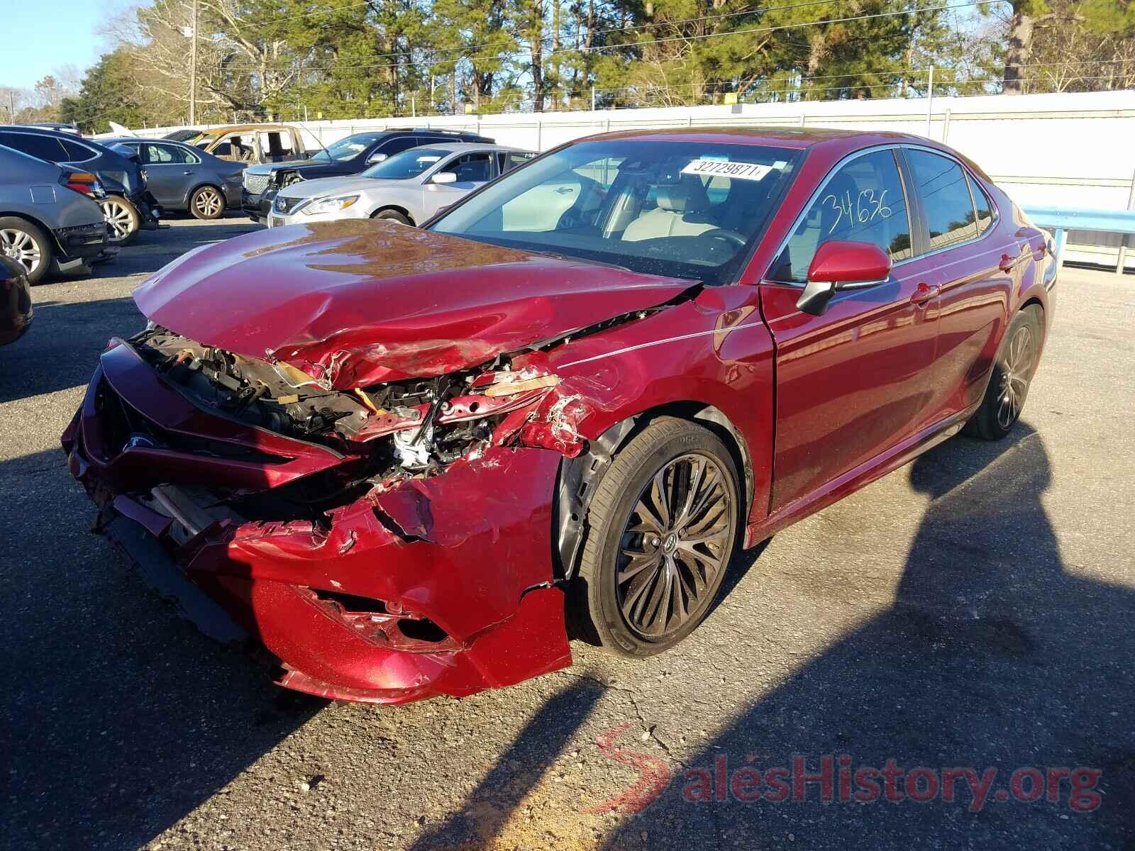 4T1B11HK8JU614446 2018 TOYOTA CAMRY