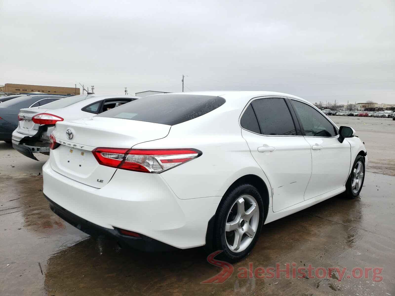 4T1B11HK6JU626644 2018 TOYOTA CAMRY